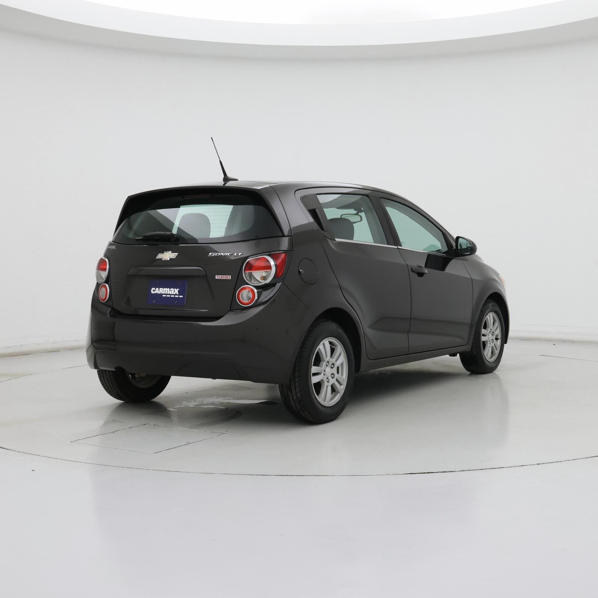 Thumbnail: 2014 Chevrolet Sonic - 8