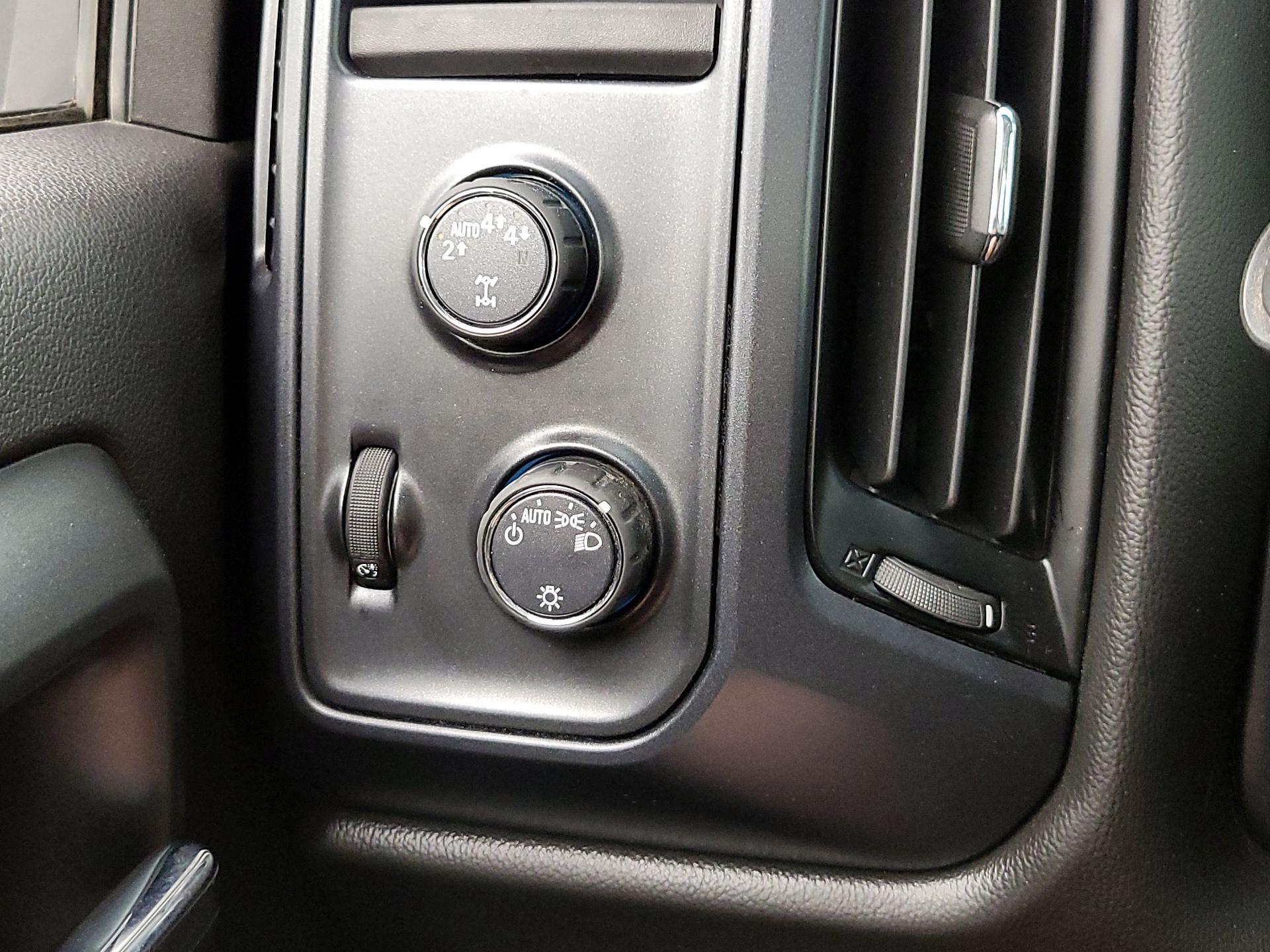 Thumbnail: 2017 GMC Sierra 1500 - 13