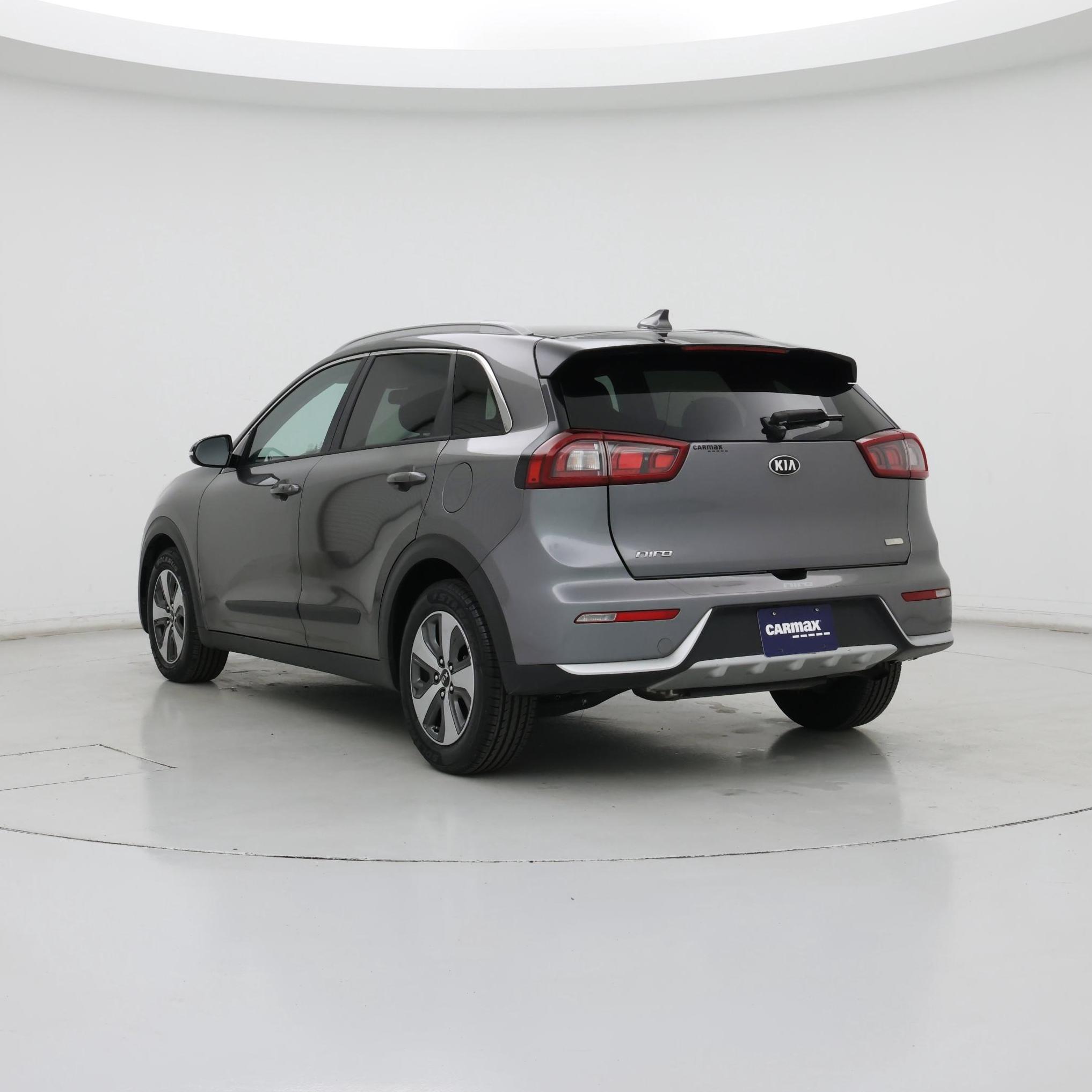 Thumbnail: 2017 Kia Niro - 2