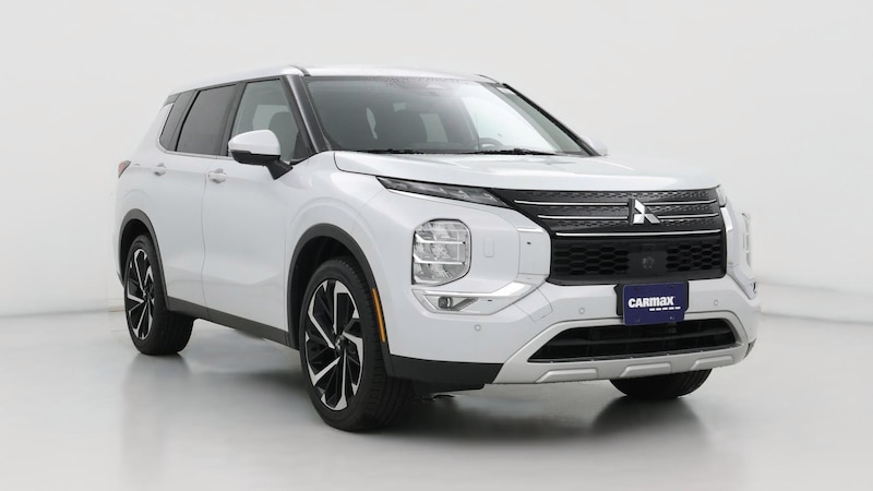 2022 Mitsubishi Outlander SE Hero Image