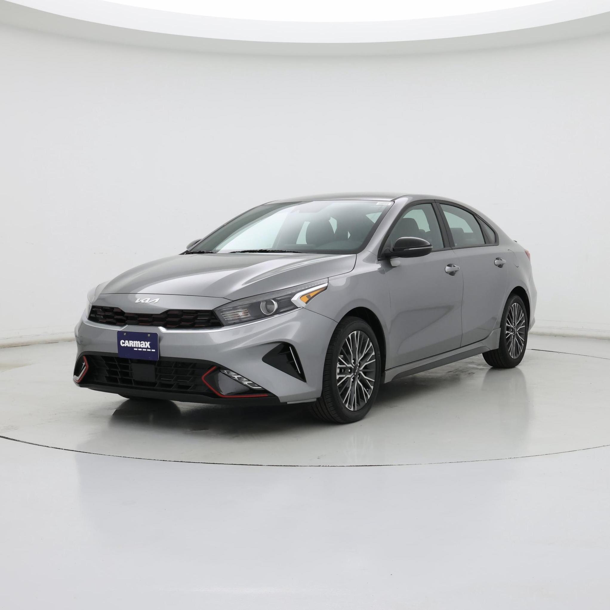 Thumbnail: 2024 Kia Forte - 4