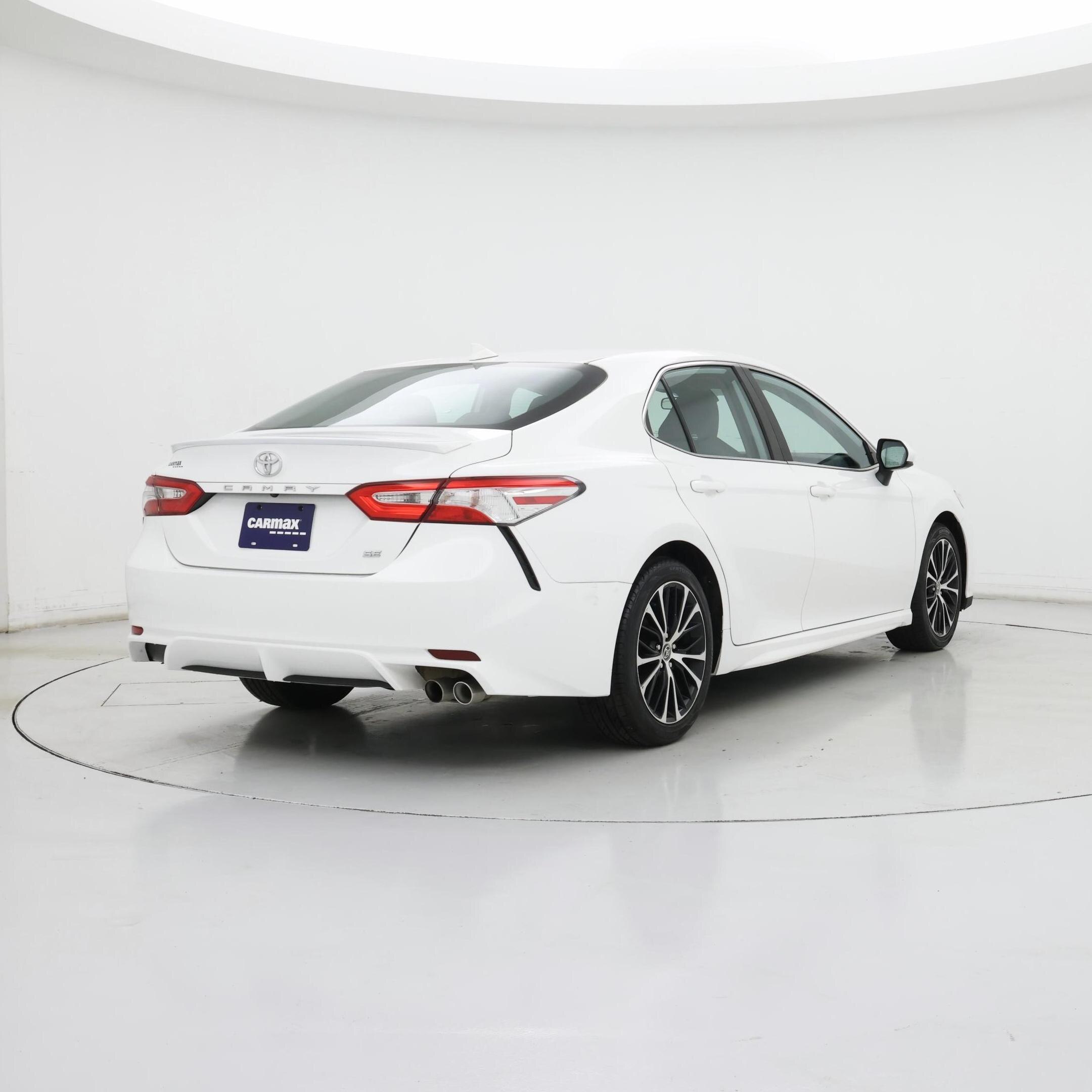 Thumbnail: 2020 Toyota Camry - 8