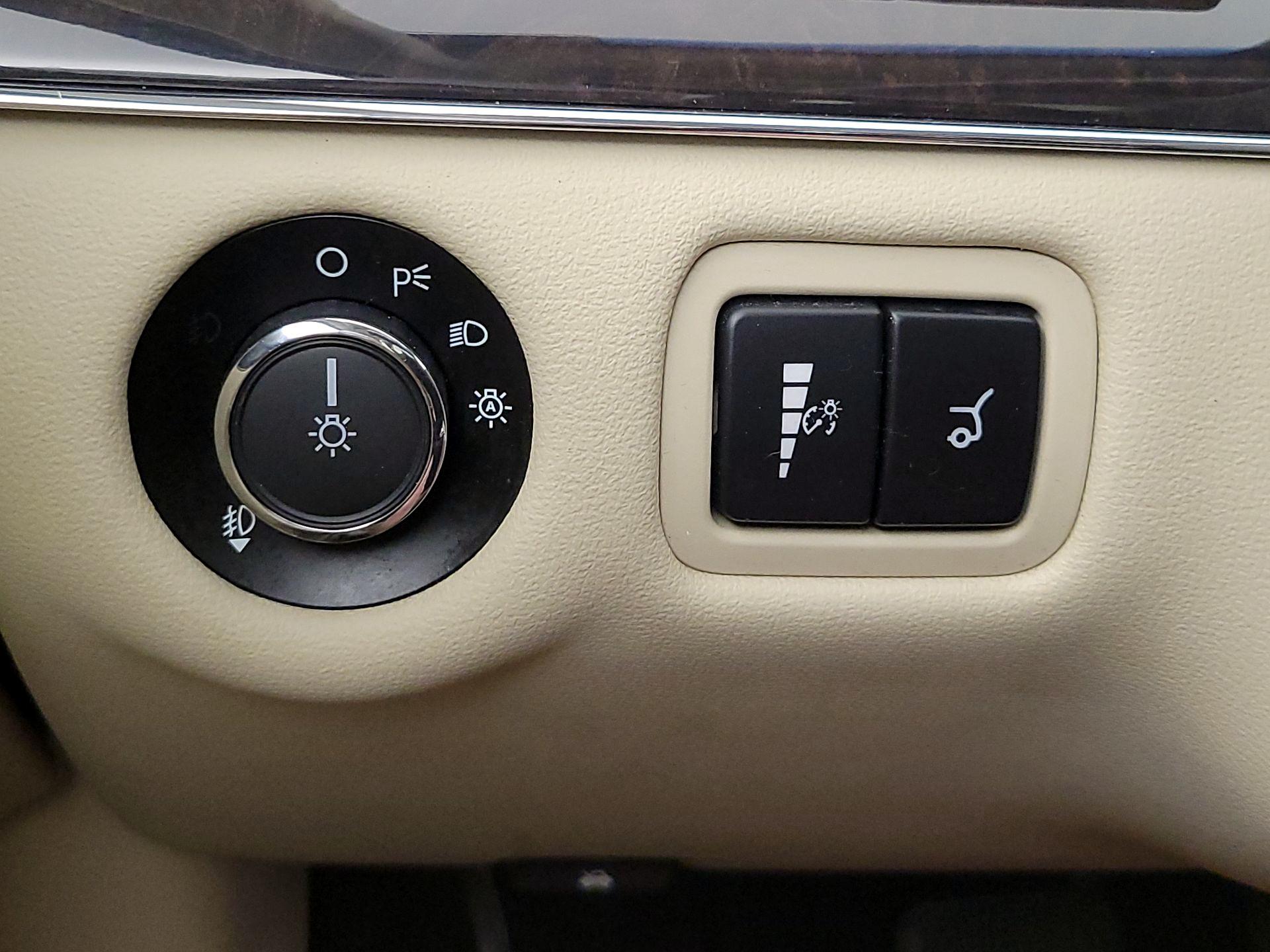 Thumbnail: 2019 Lincoln MKT - 13