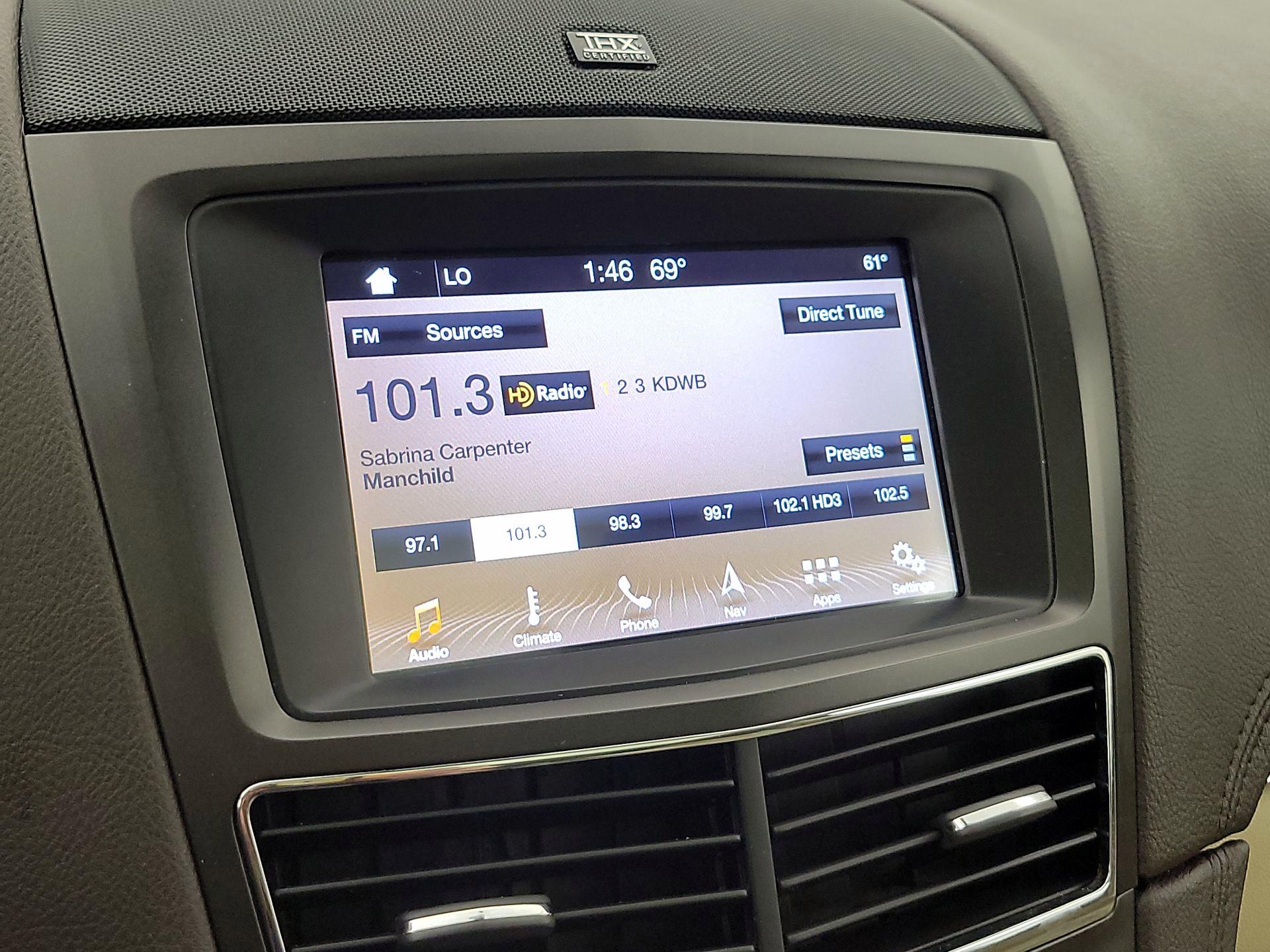 Thumbnail: 2019 Lincoln MKT - 16