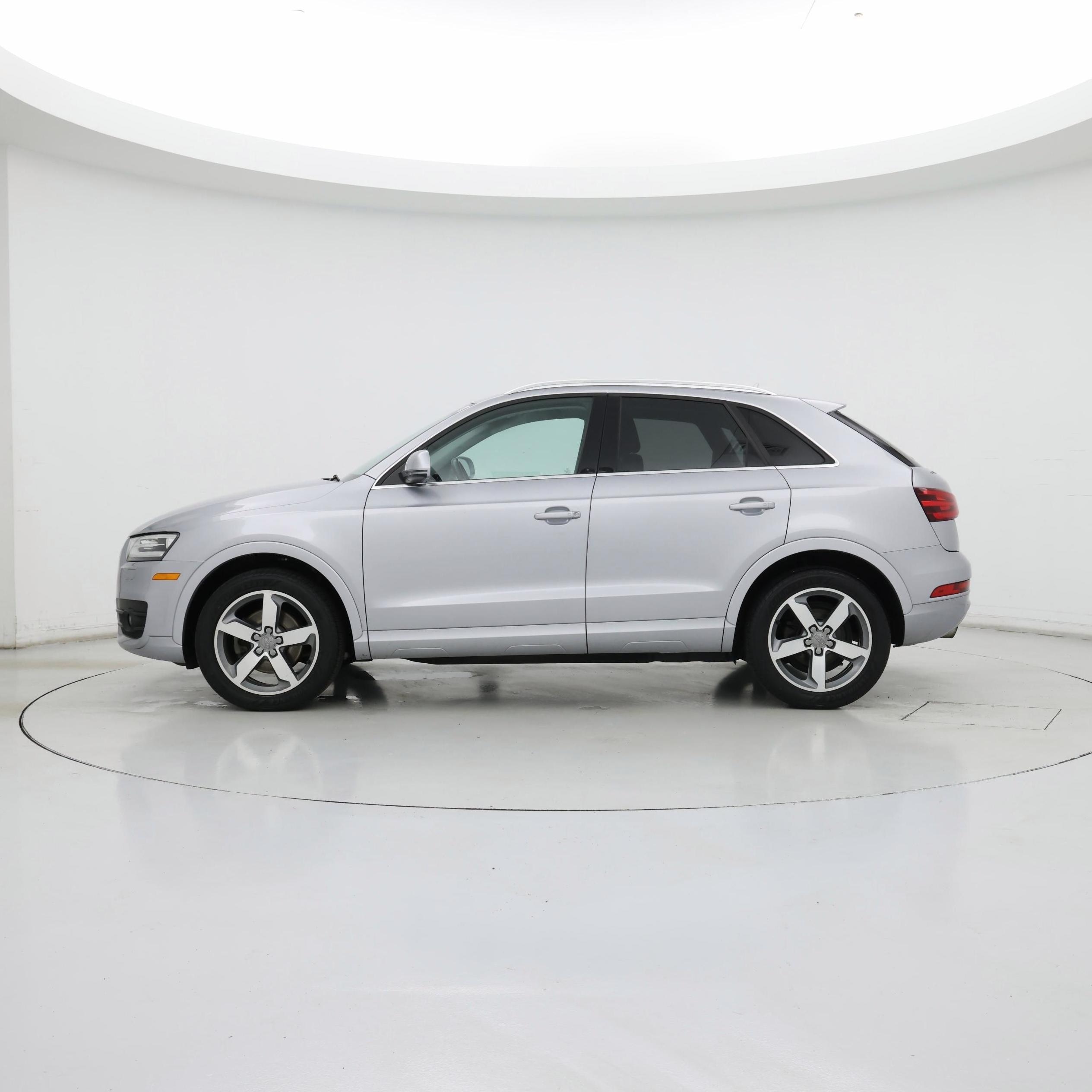 Thumbnail: 2015 Audi Q3 - 3