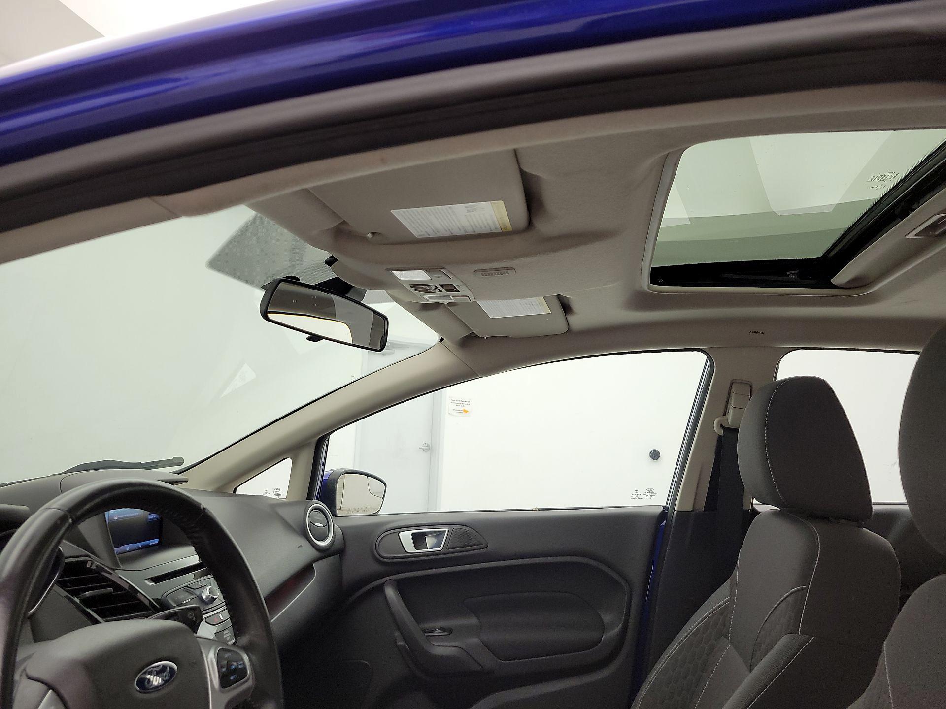Thumbnail: 2014 Ford Fiesta - 18