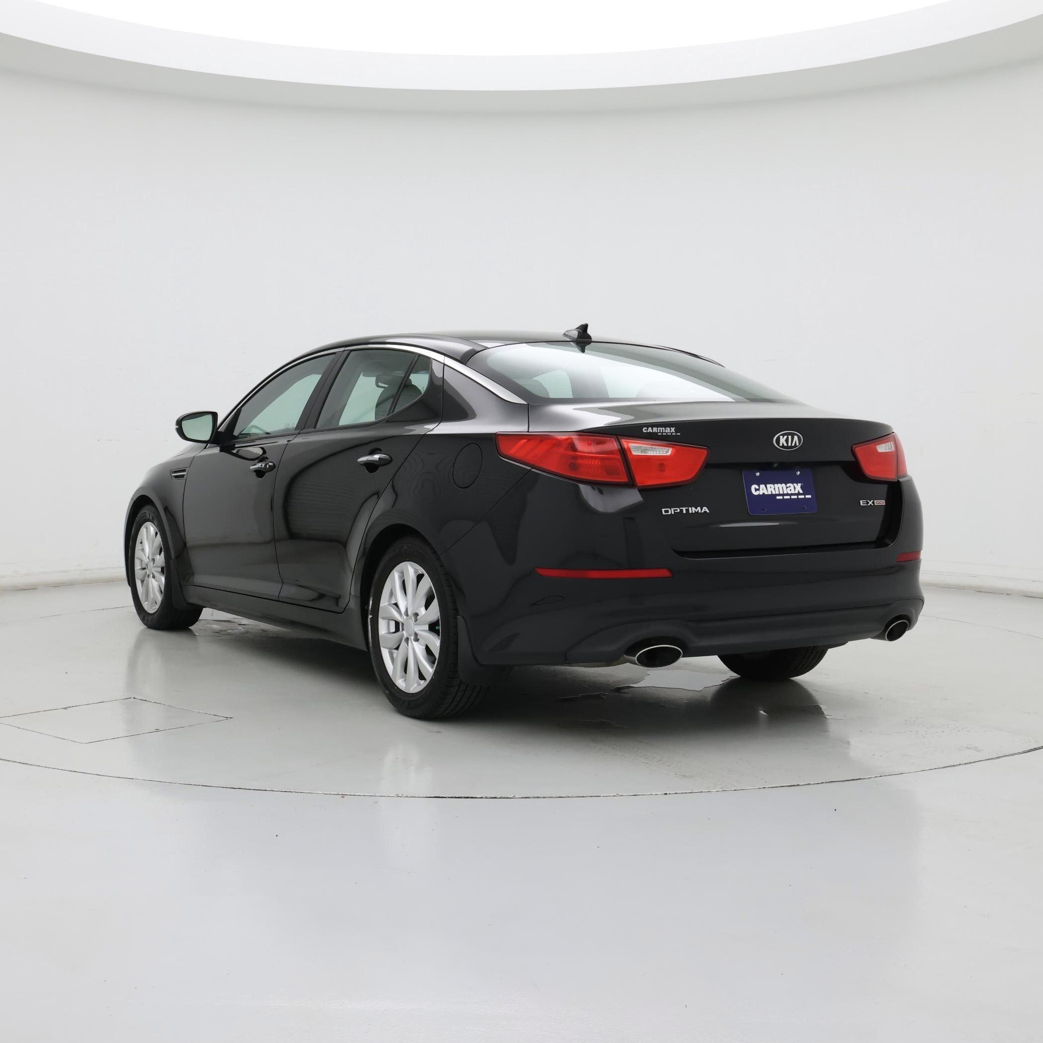 Thumbnail: 2015 Kia Optima - 2