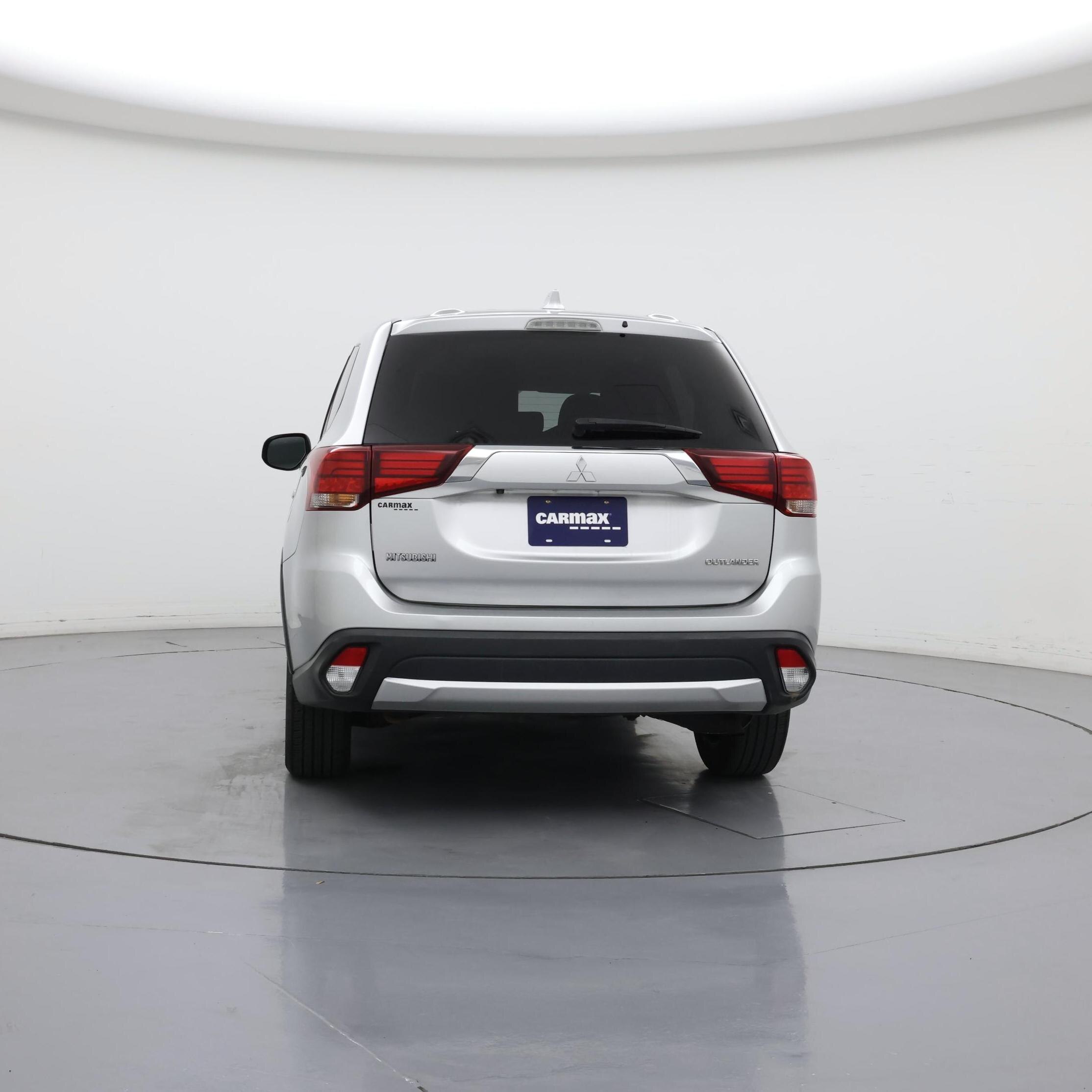Thumbnail: 2018 Mitsubishi Outlander - 6