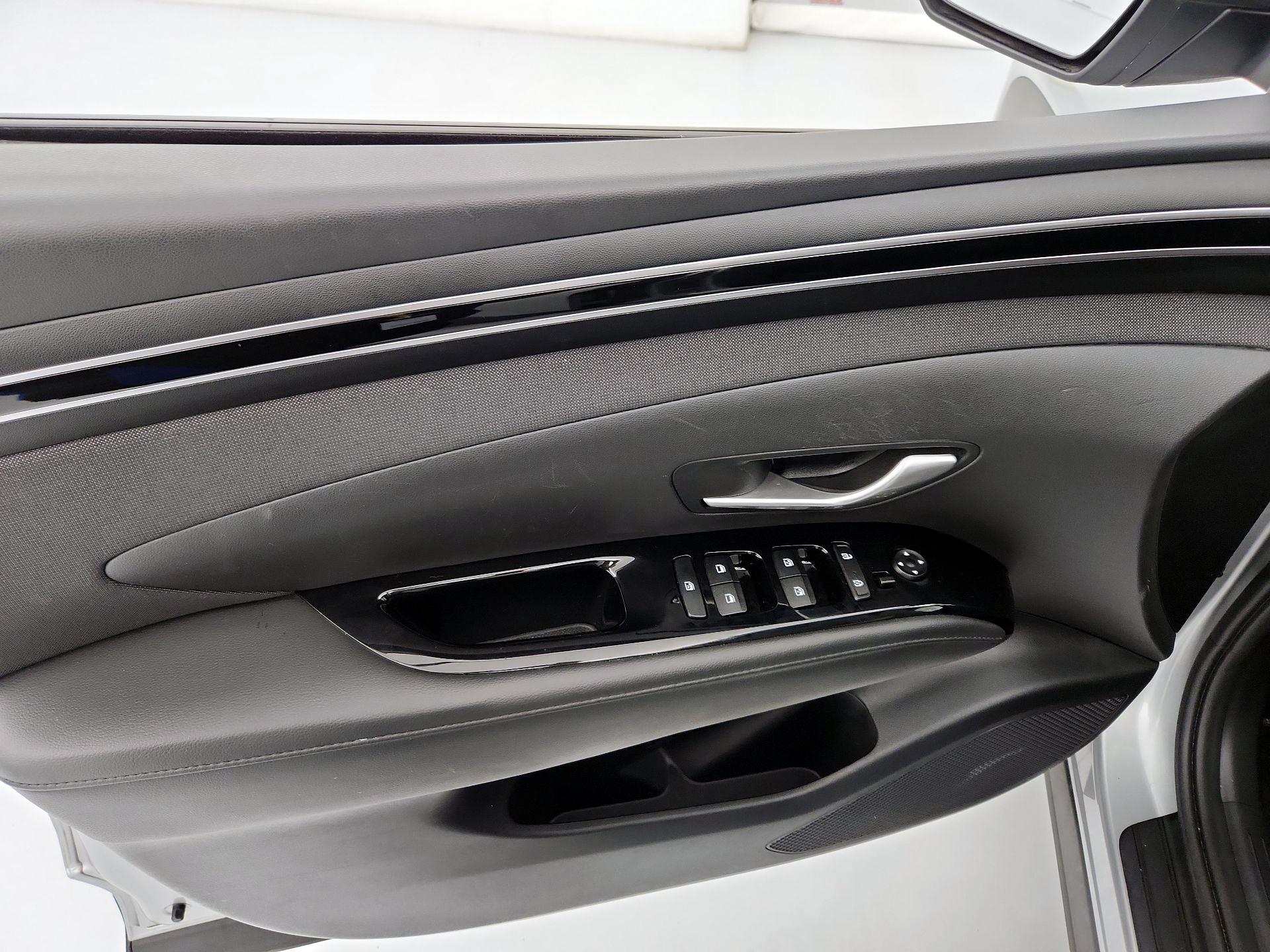 Thumbnail: 2022 Hyundai Tucson - 12