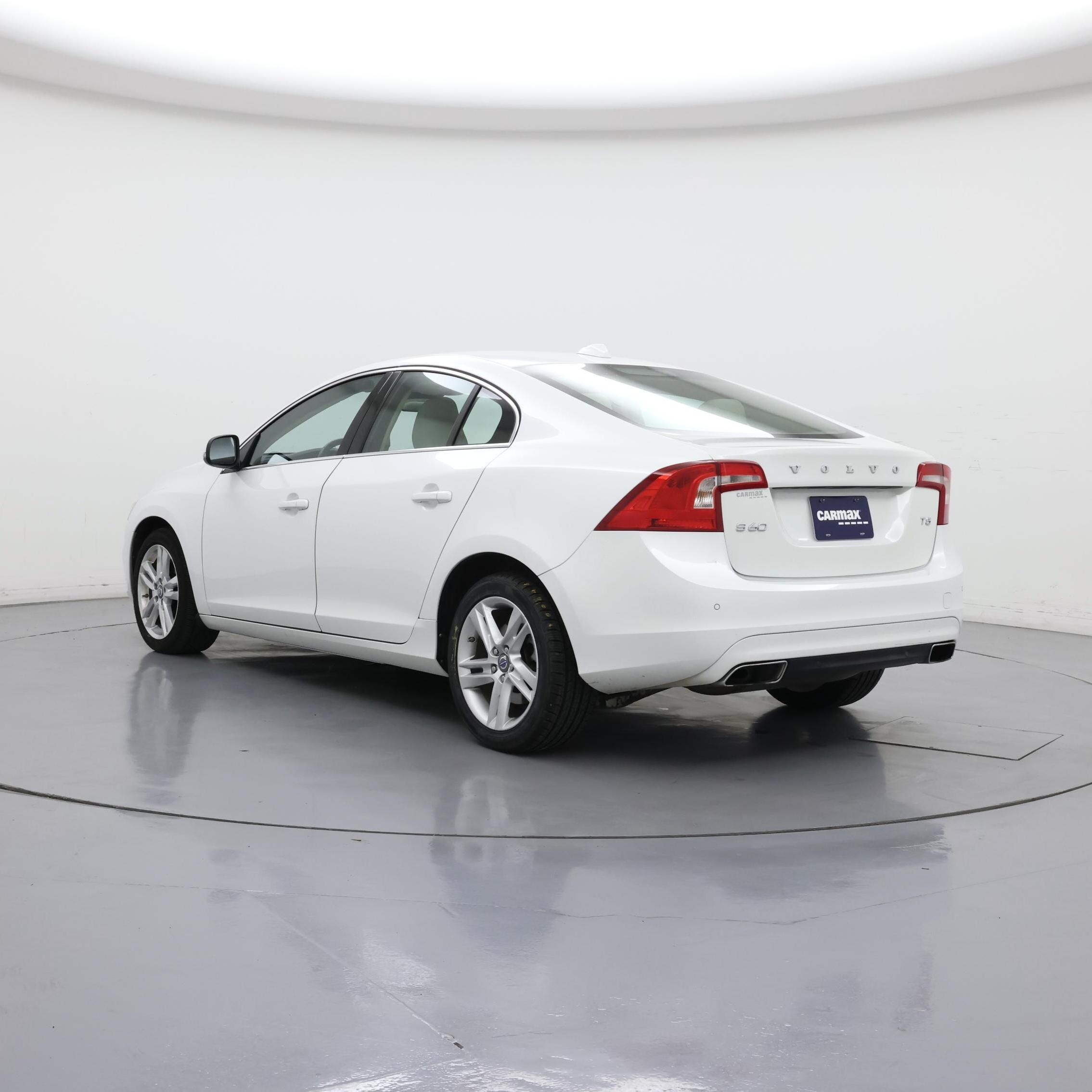 Thumbnail: 2015 Volvo S60 - 2