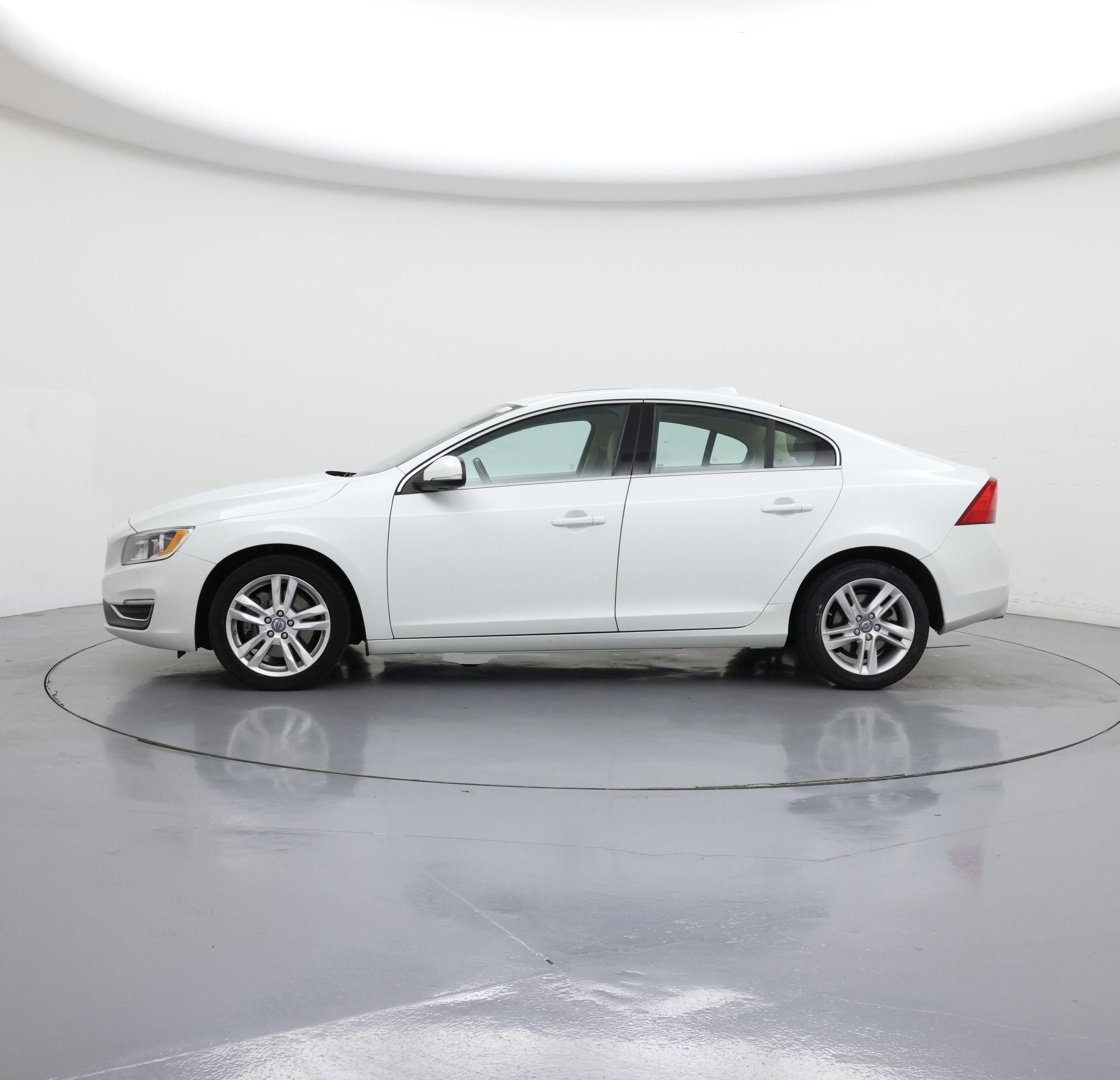 Thumbnail: 2015 Volvo S60 - 3