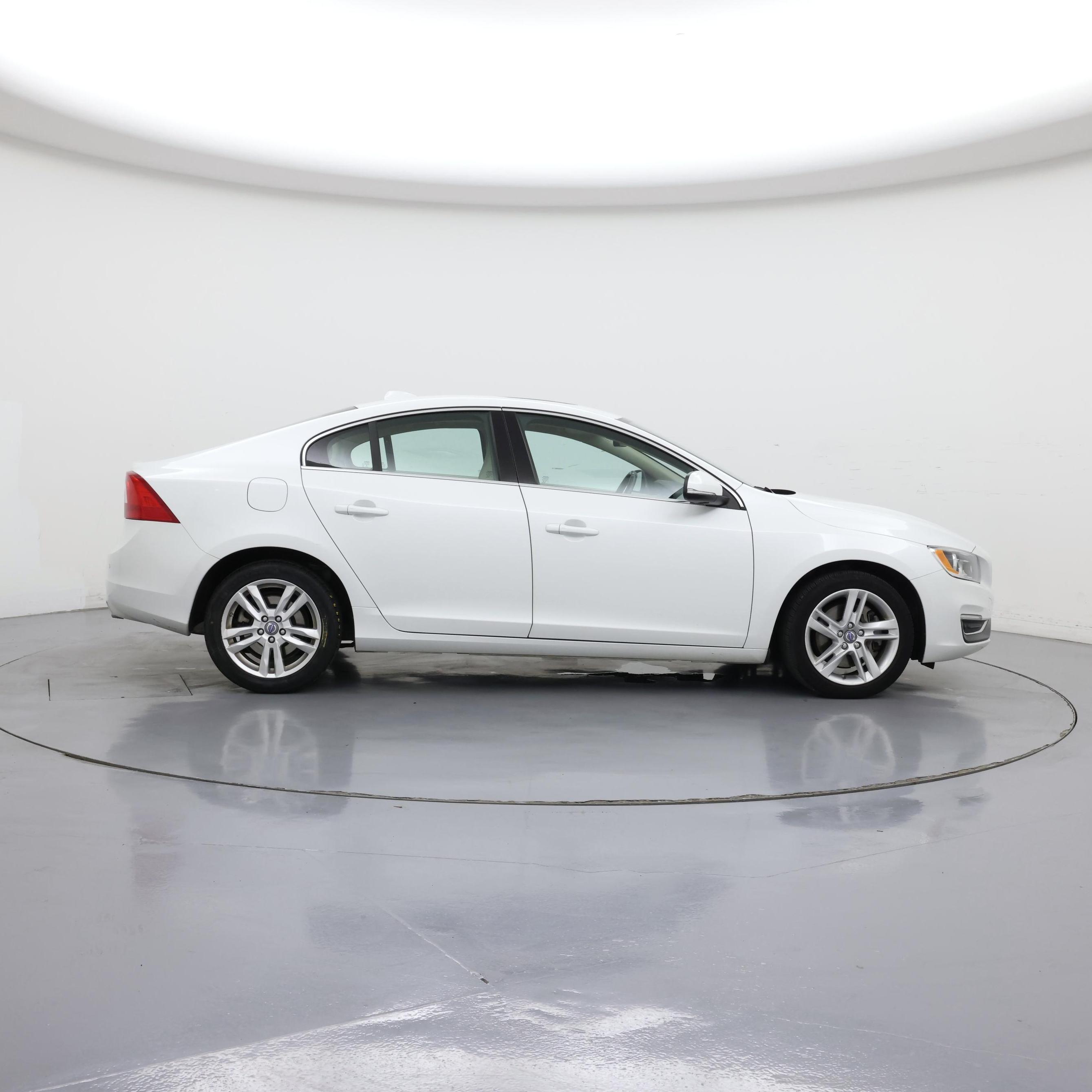 Thumbnail: 2015 Volvo S60 - 7
