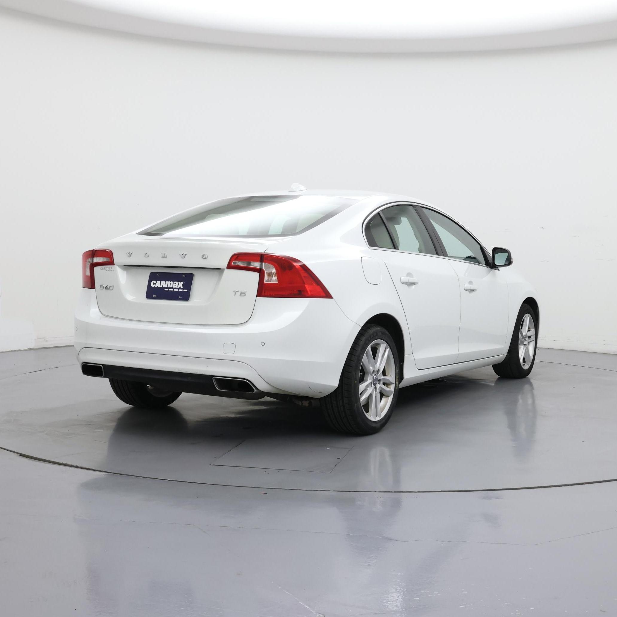 Thumbnail: 2015 Volvo S60 - 8