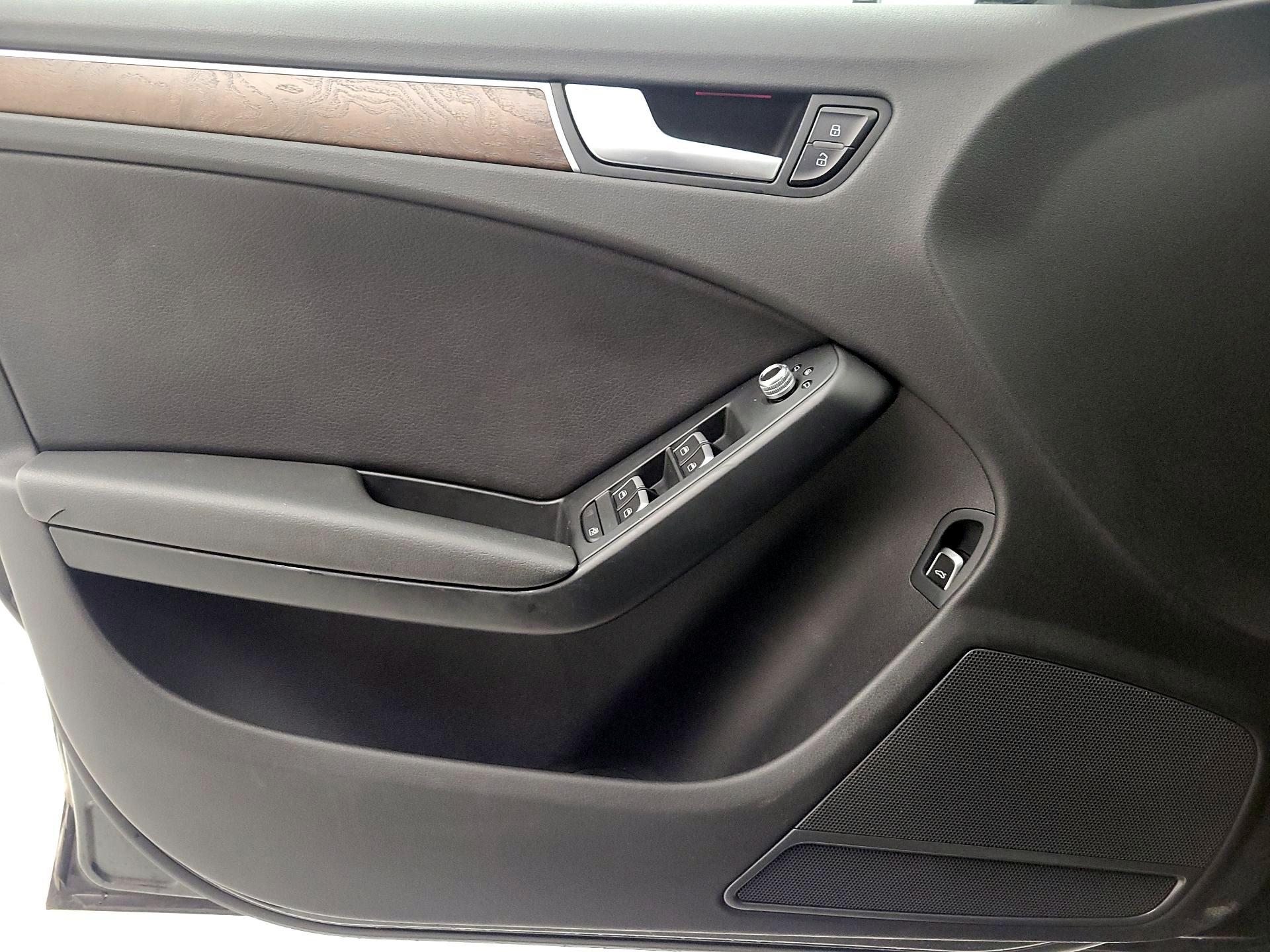 Thumbnail: 2015 Audi A4 - 12