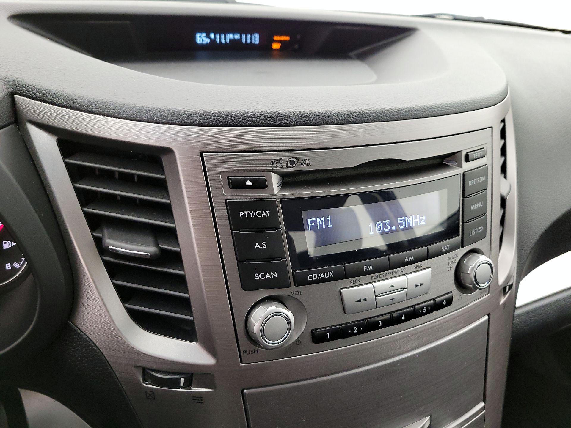 Thumbnail: 2013 Subaru Legacy - 14