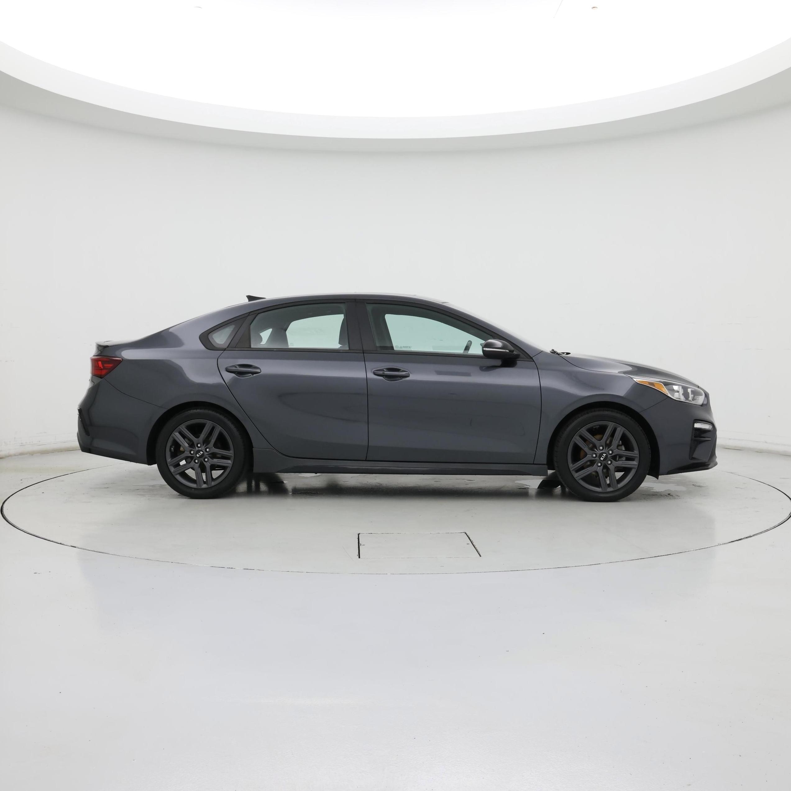 Thumbnail: 2020 Kia Forte - 7