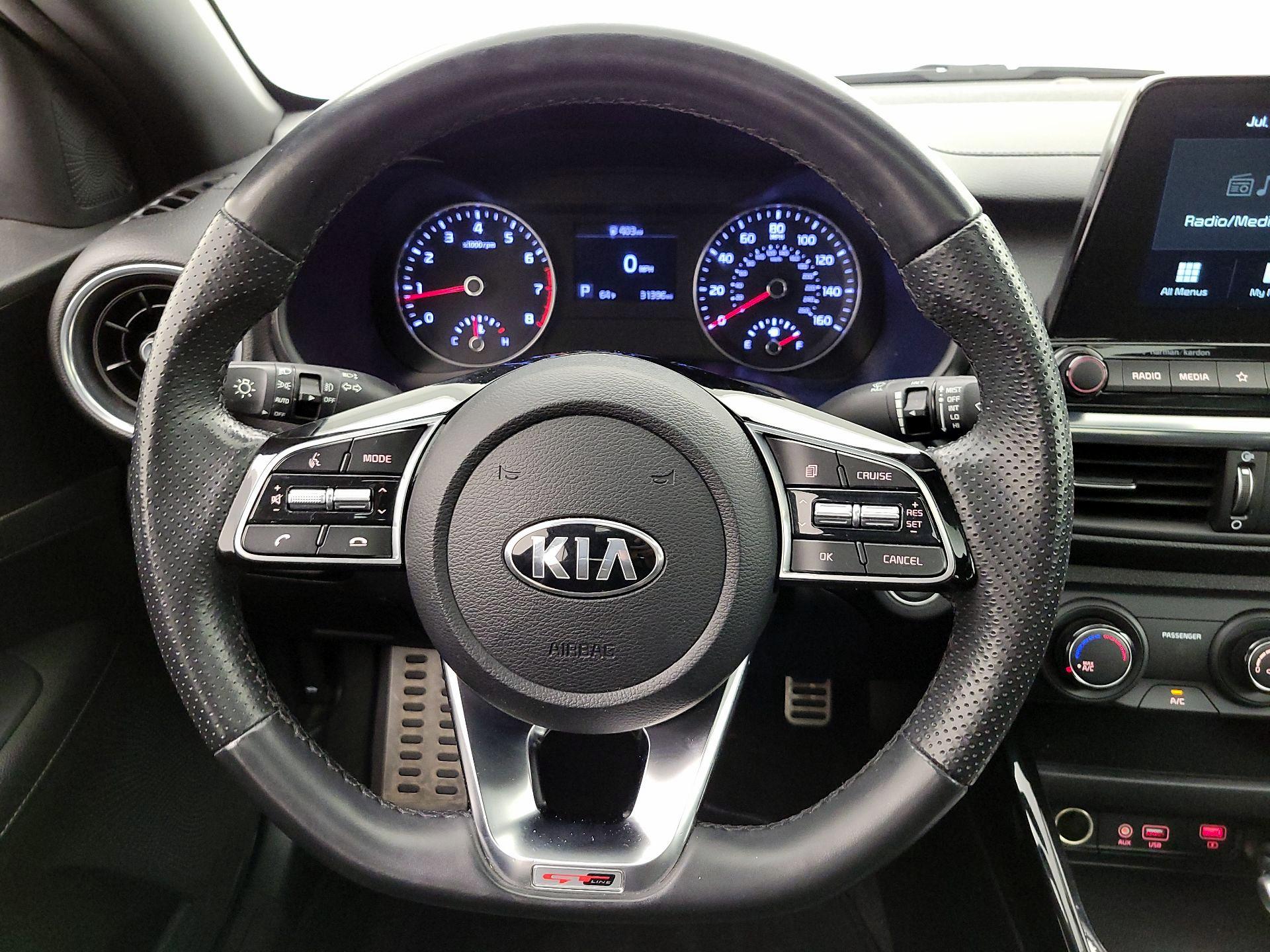 Thumbnail: 2021 Kia Forte - 10