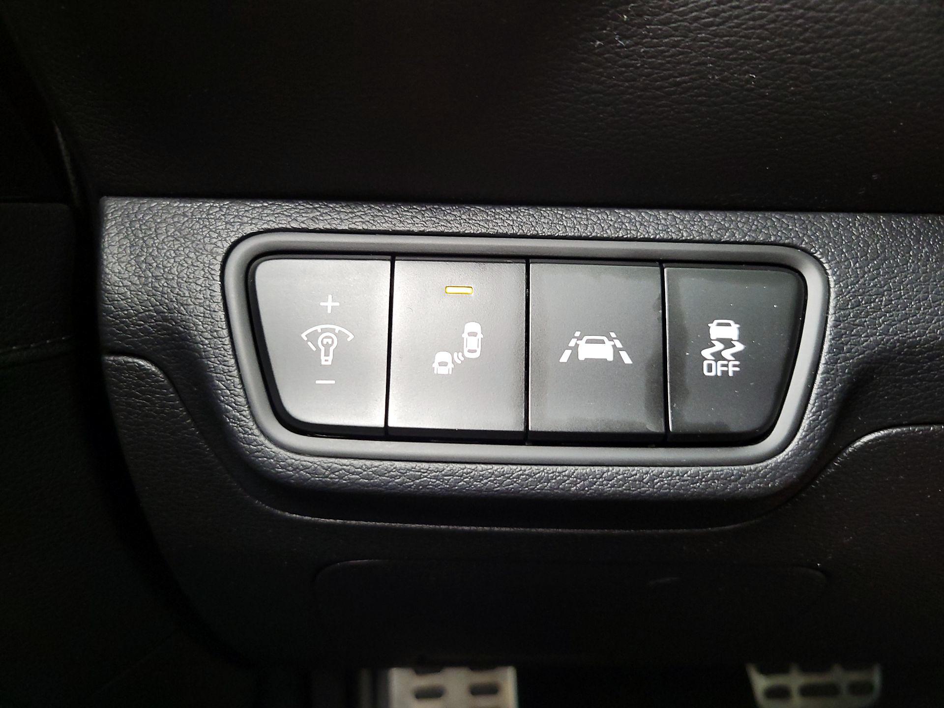 Thumbnail: 2021 Kia Forte - 13