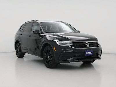 Black 2022 Volkswagen Tiguan SE R-Line Black