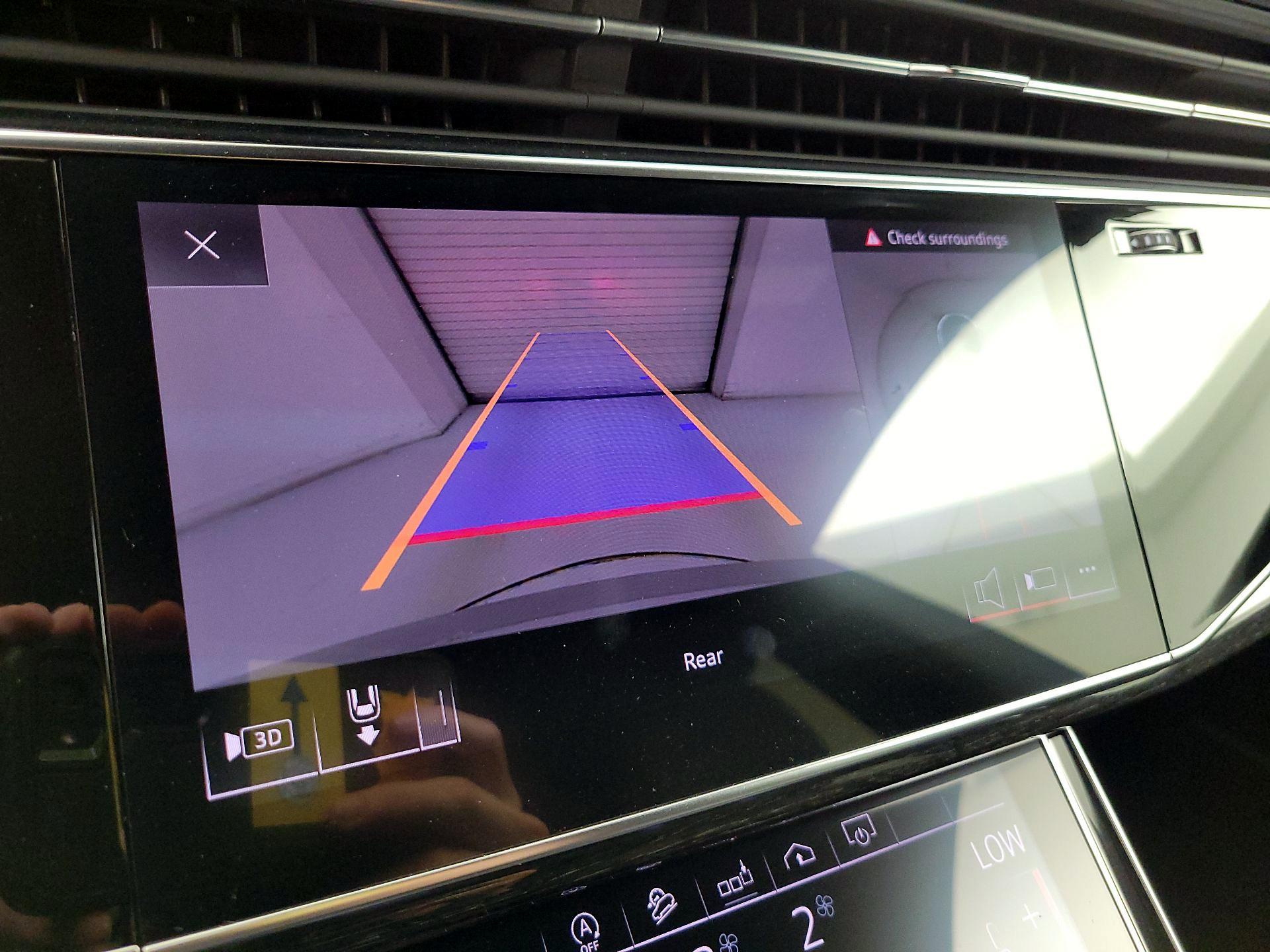 Thumbnail: 2019 Audi Q8 - 15