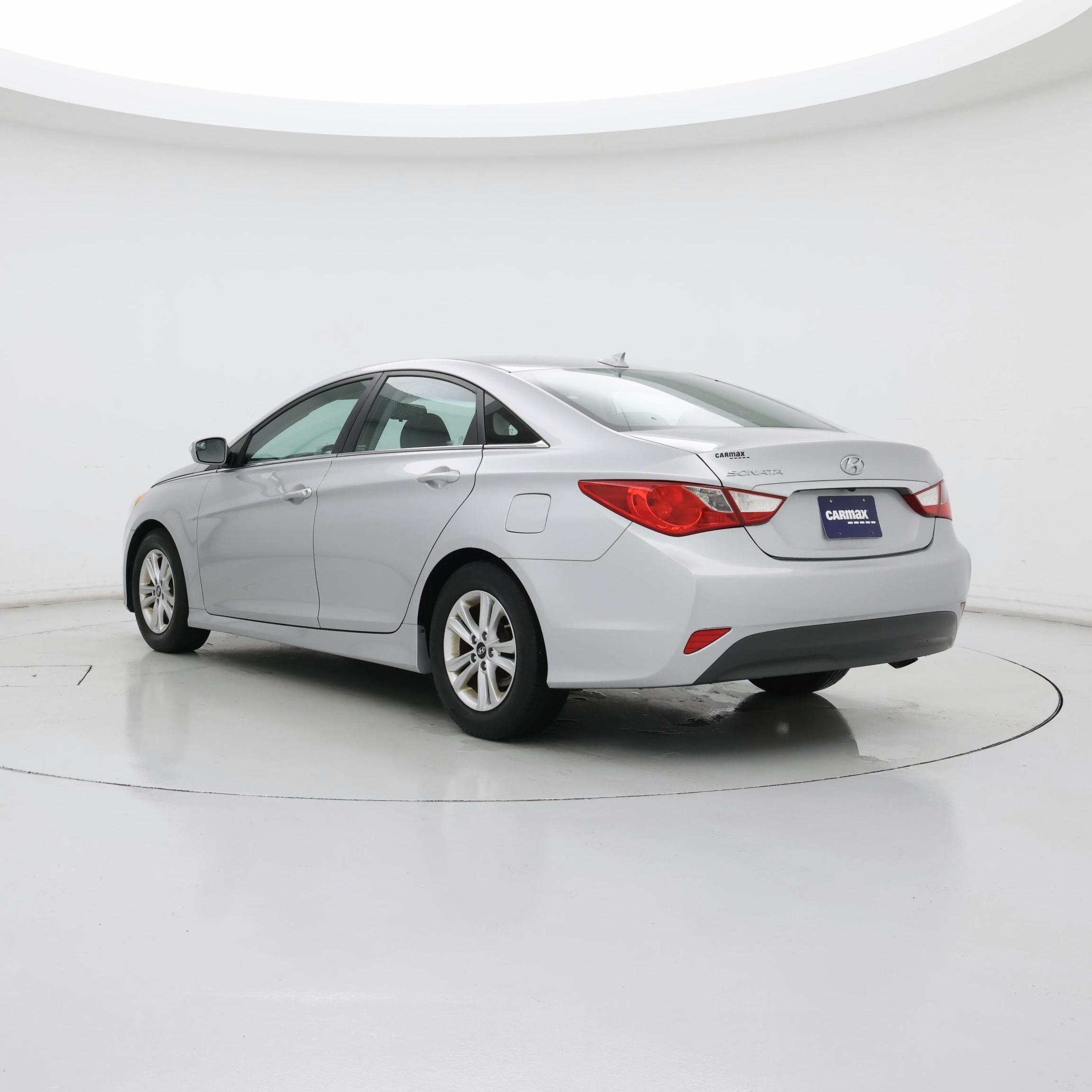 Thumbnail: 2014 Hyundai Sonata - 2