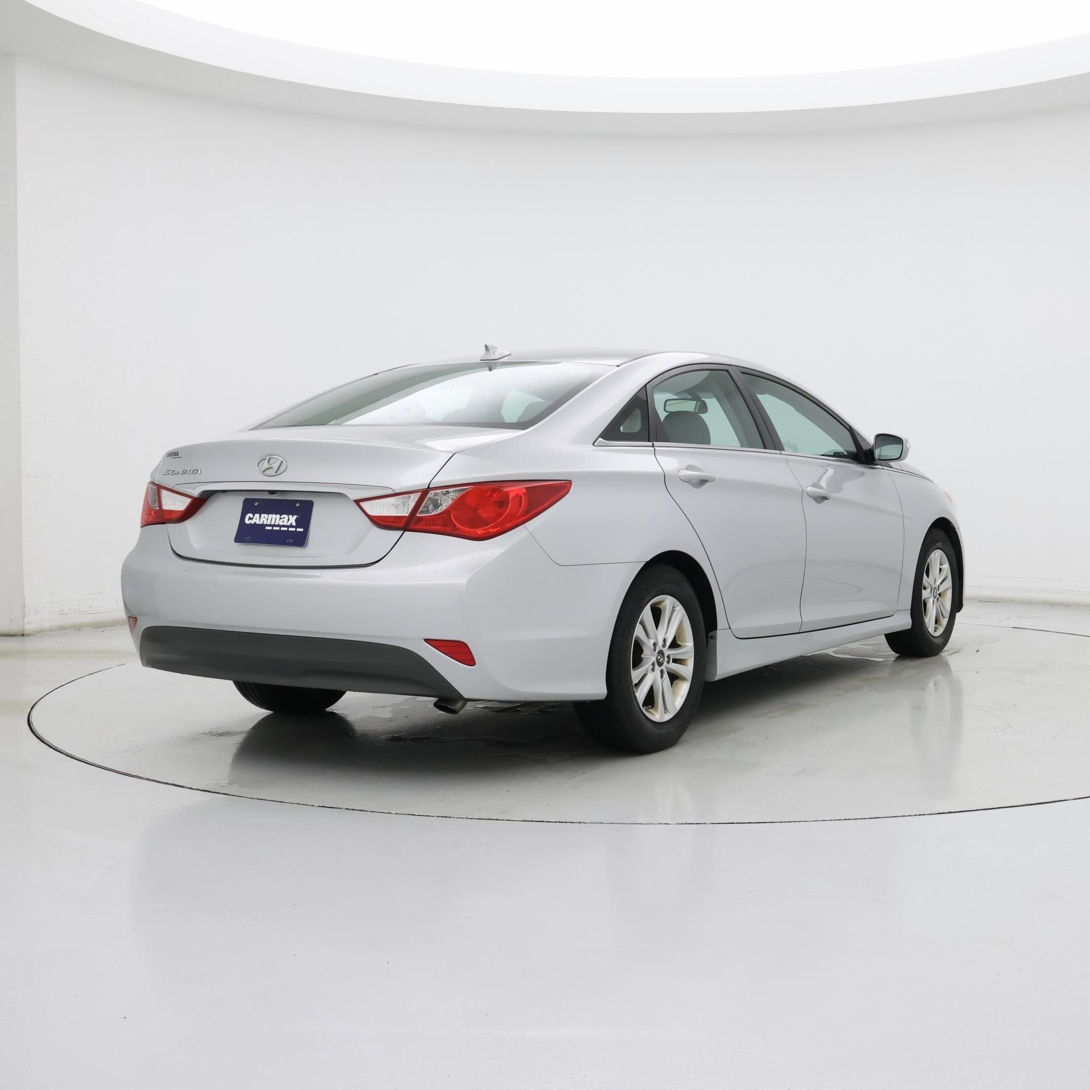 Thumbnail: 2014 Hyundai Sonata - 8