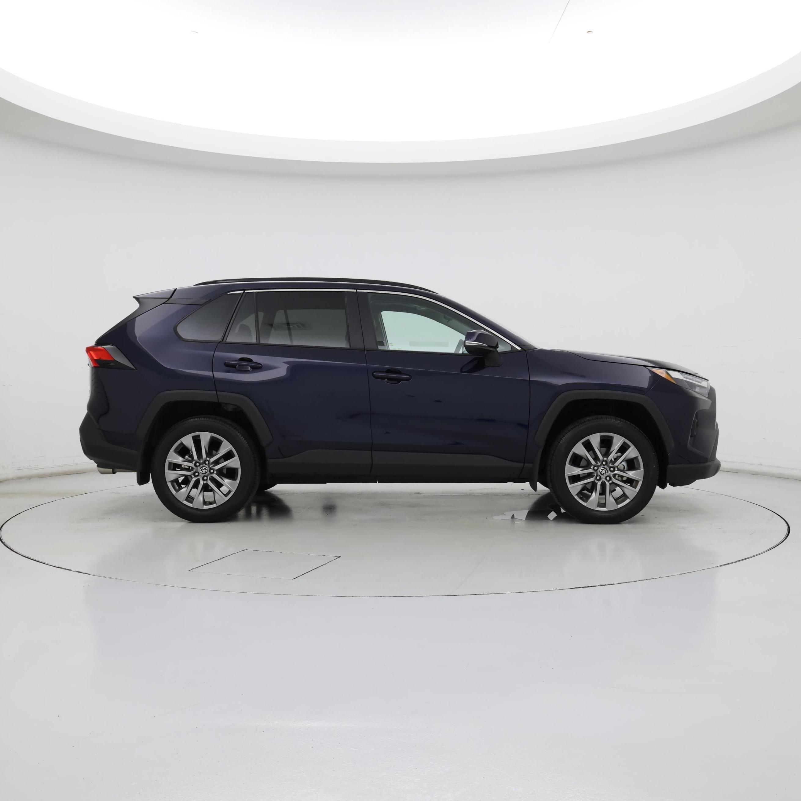 Thumbnail: 2025 Toyota RAV4 - 7
