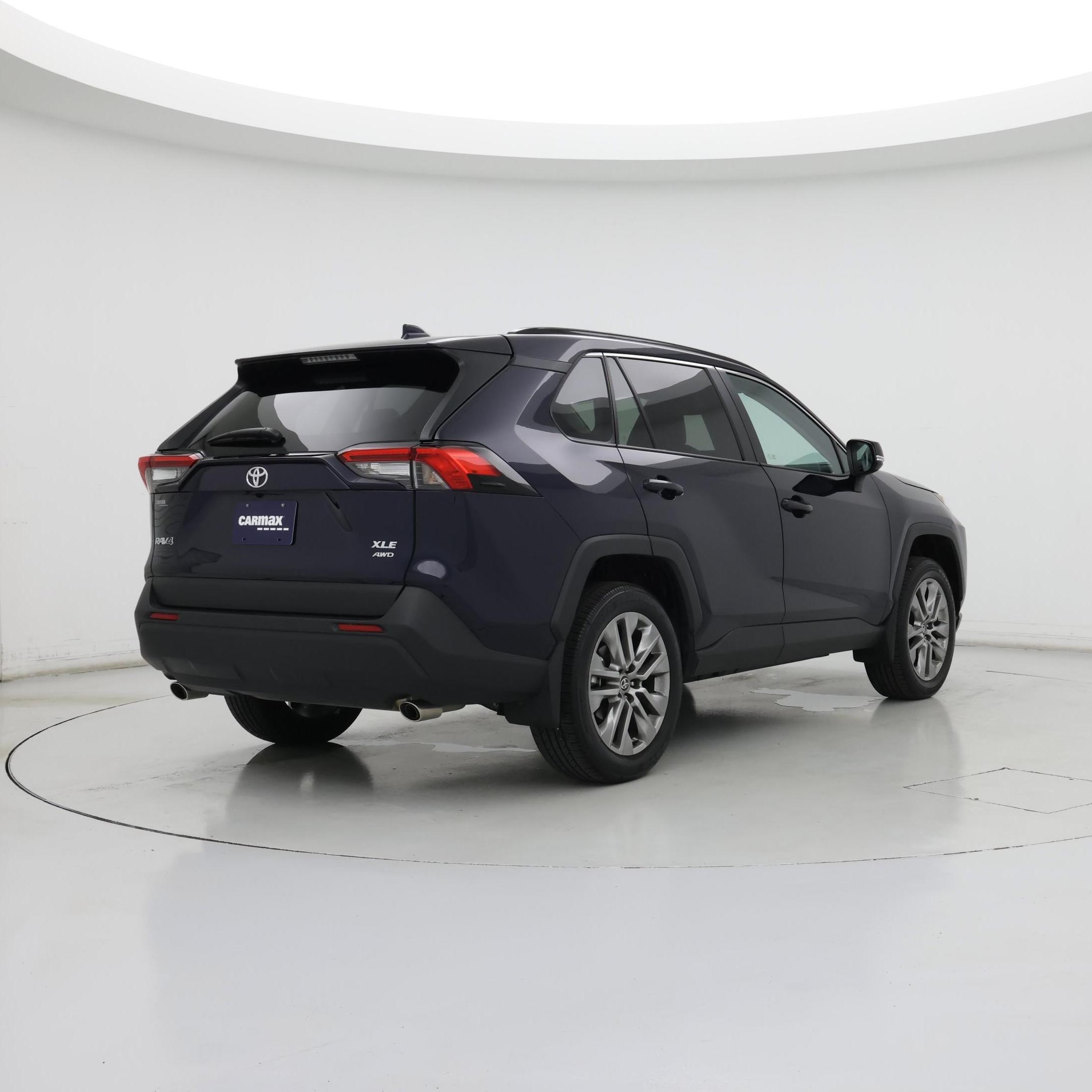 Thumbnail: 2025 Toyota RAV4 - 8