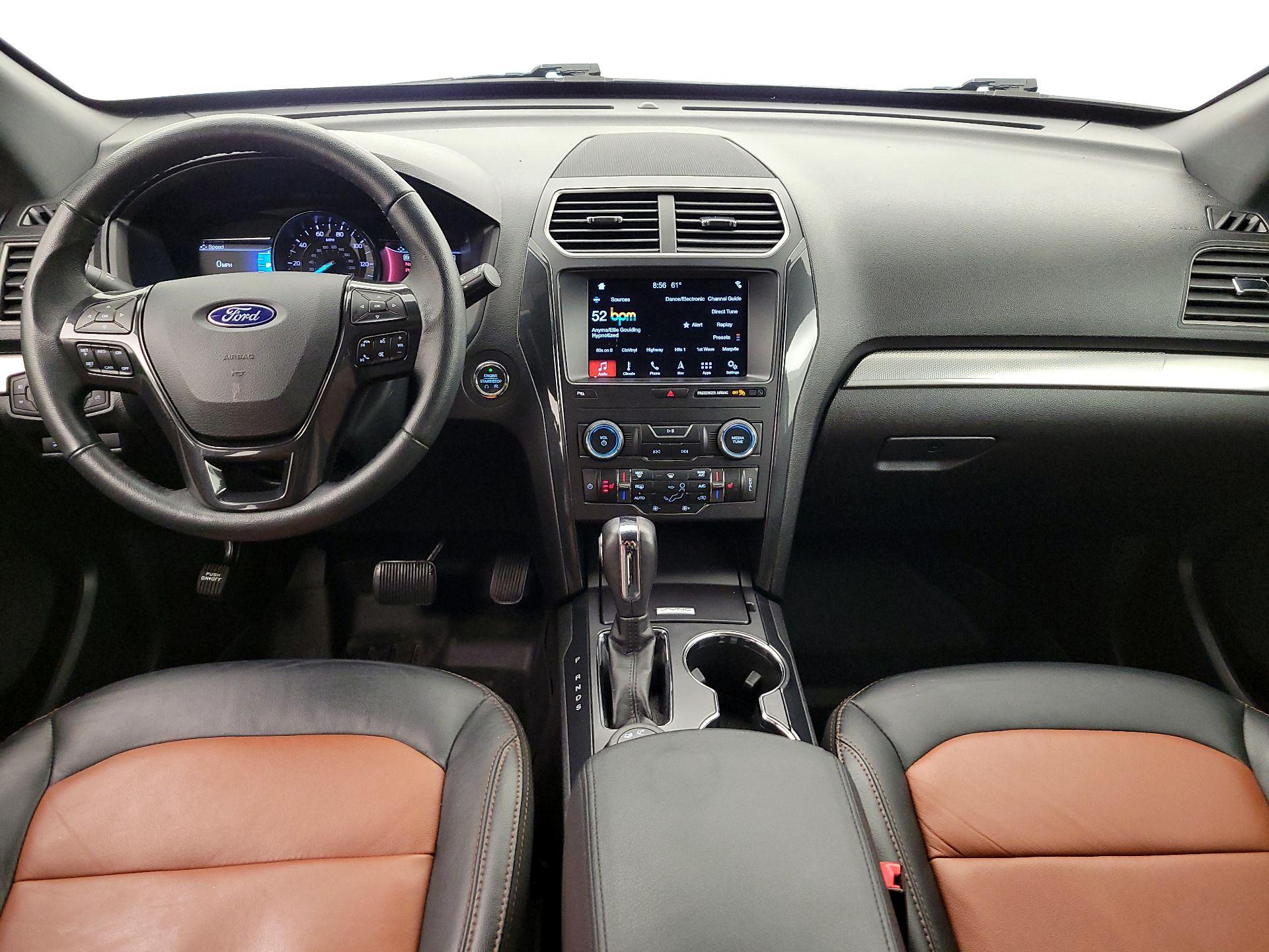 Thumbnail: 2019 Ford Explorer - 9