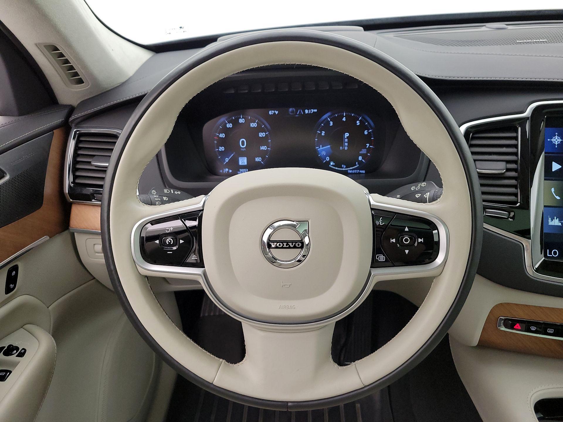 Thumbnail: 2019 Volvo XC90 - 10
