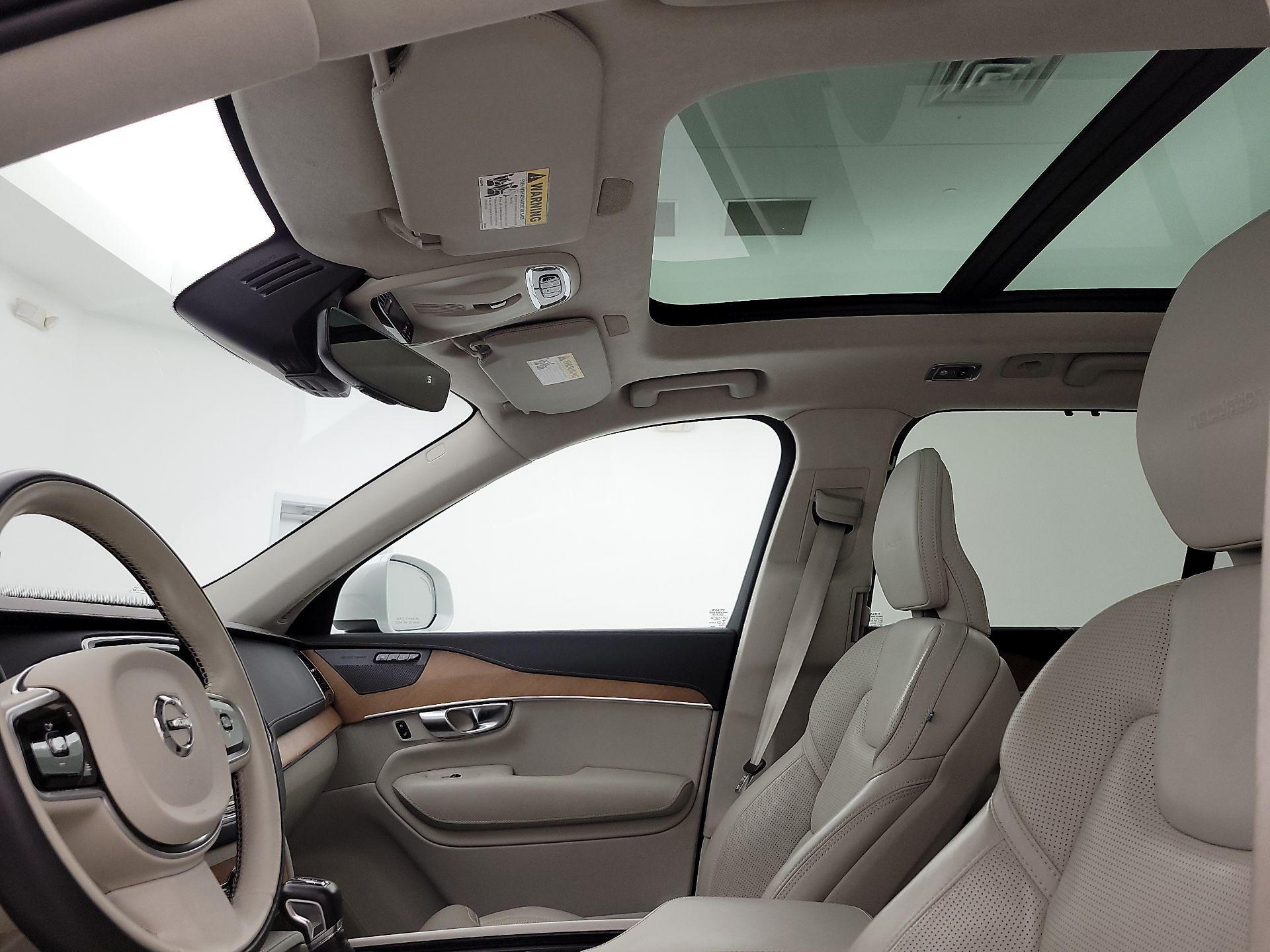 Thumbnail: 2019 Volvo XC90 - 20
