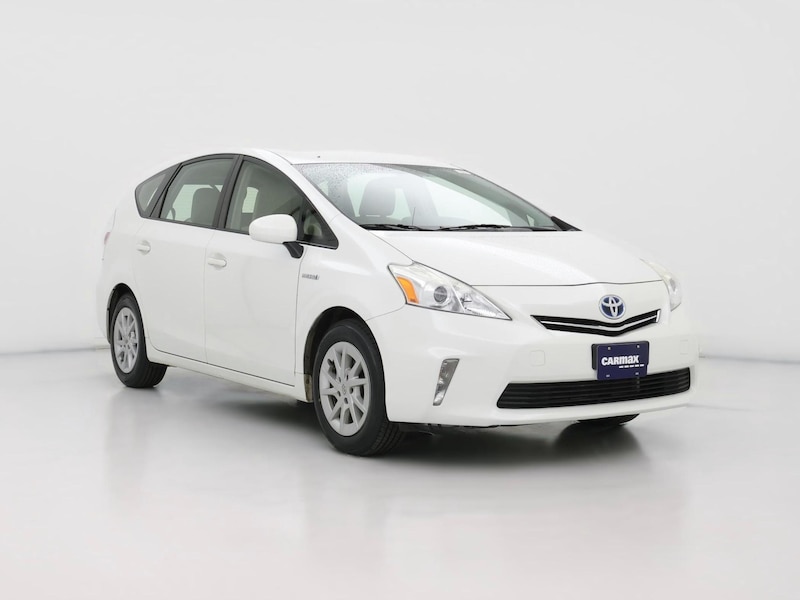 2013 Toyota Prius v Two -
                  Minneapolis, MN