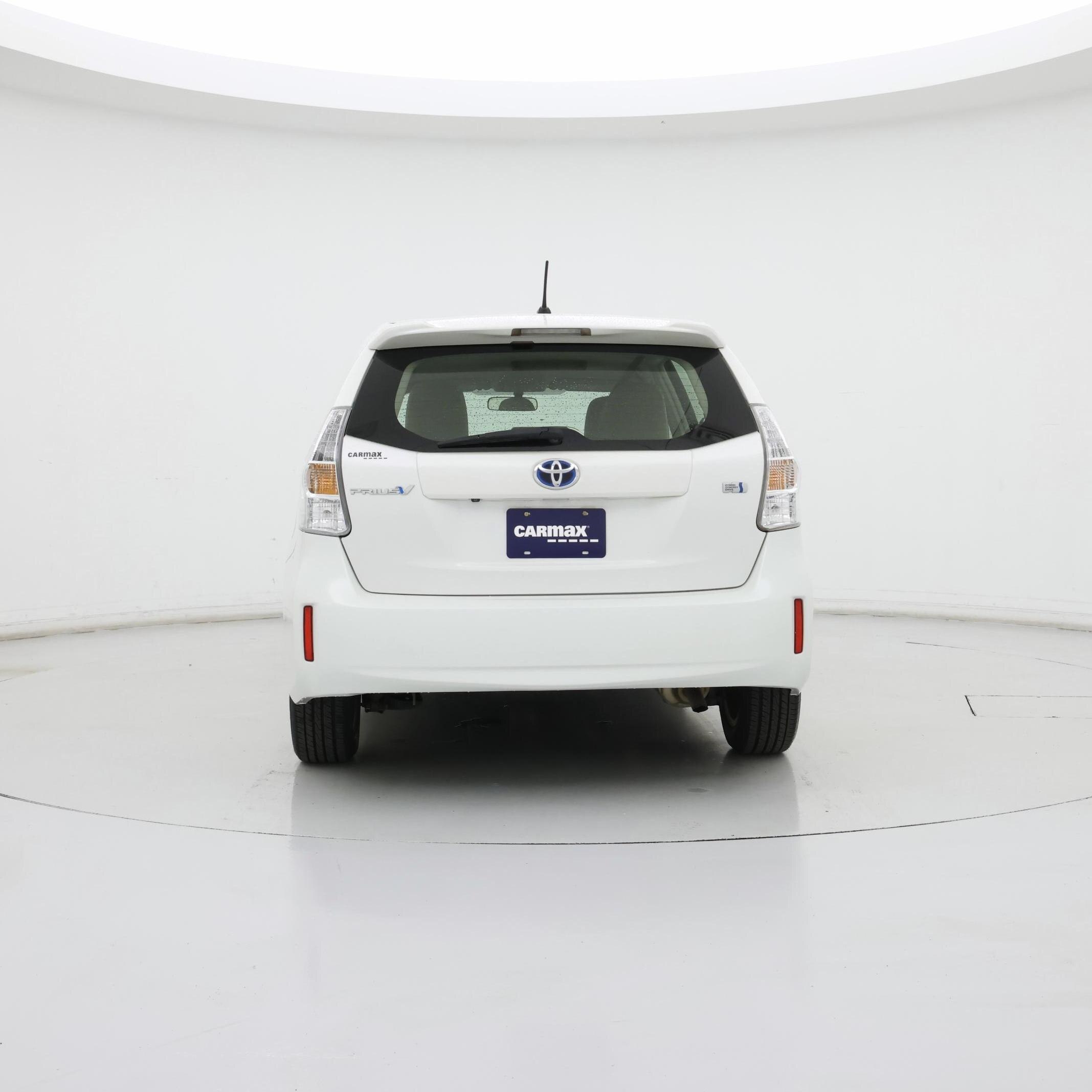 Thumbnail: 2013 Toyota Prius v - 6