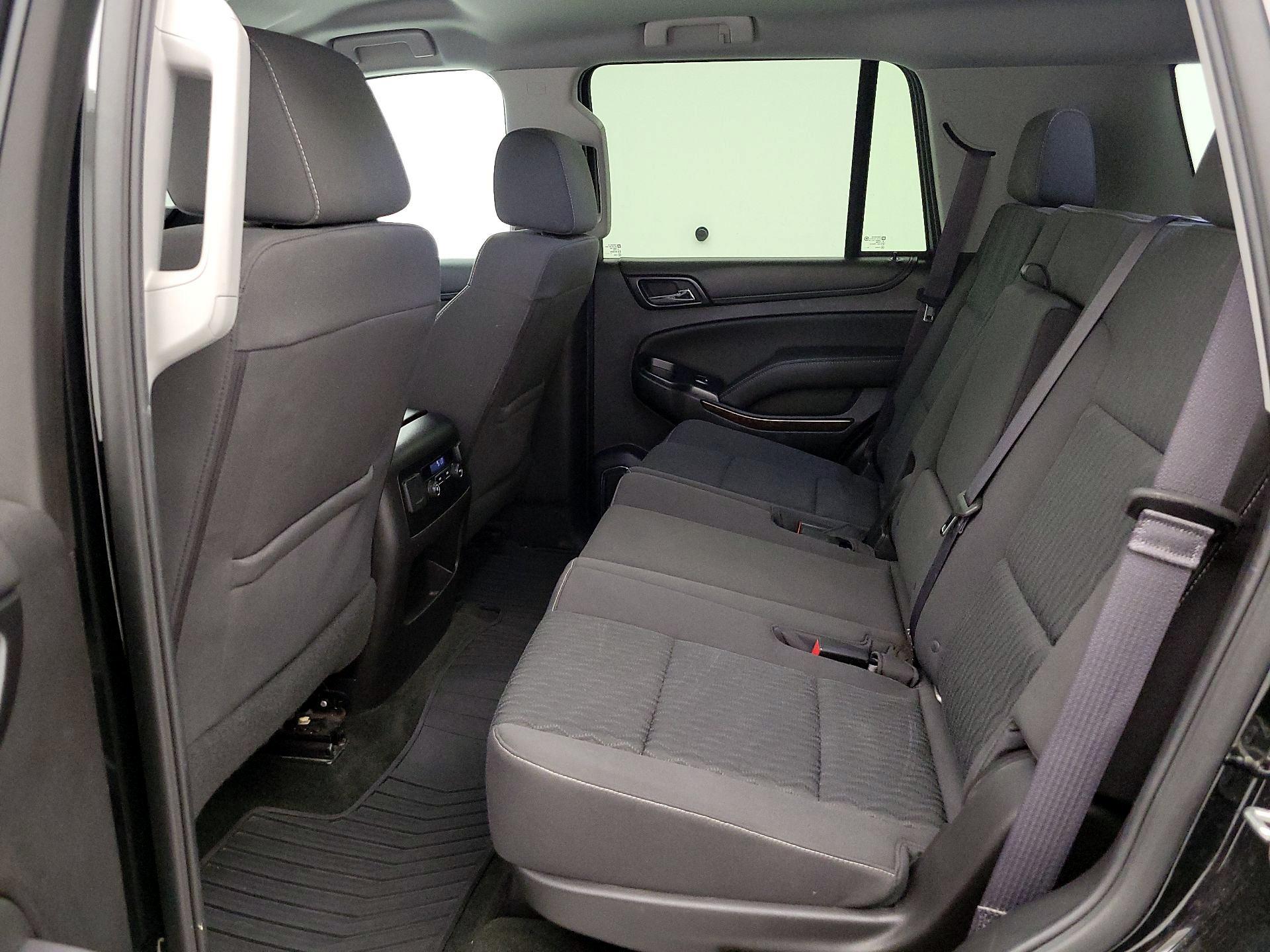 Thumbnail: 2016 Chevrolet Tahoe - 19