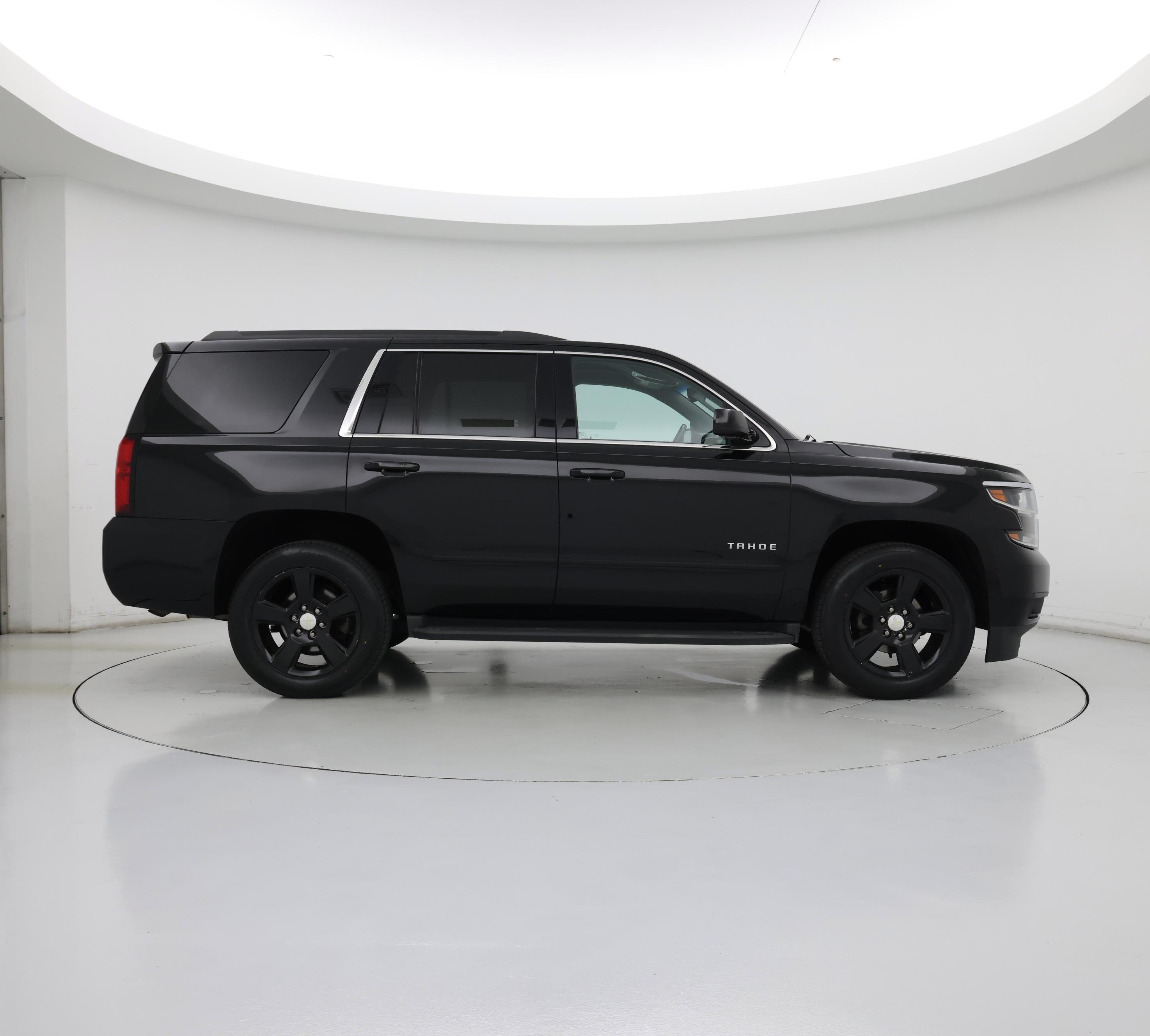 Thumbnail: 2016 Chevrolet Tahoe - 7