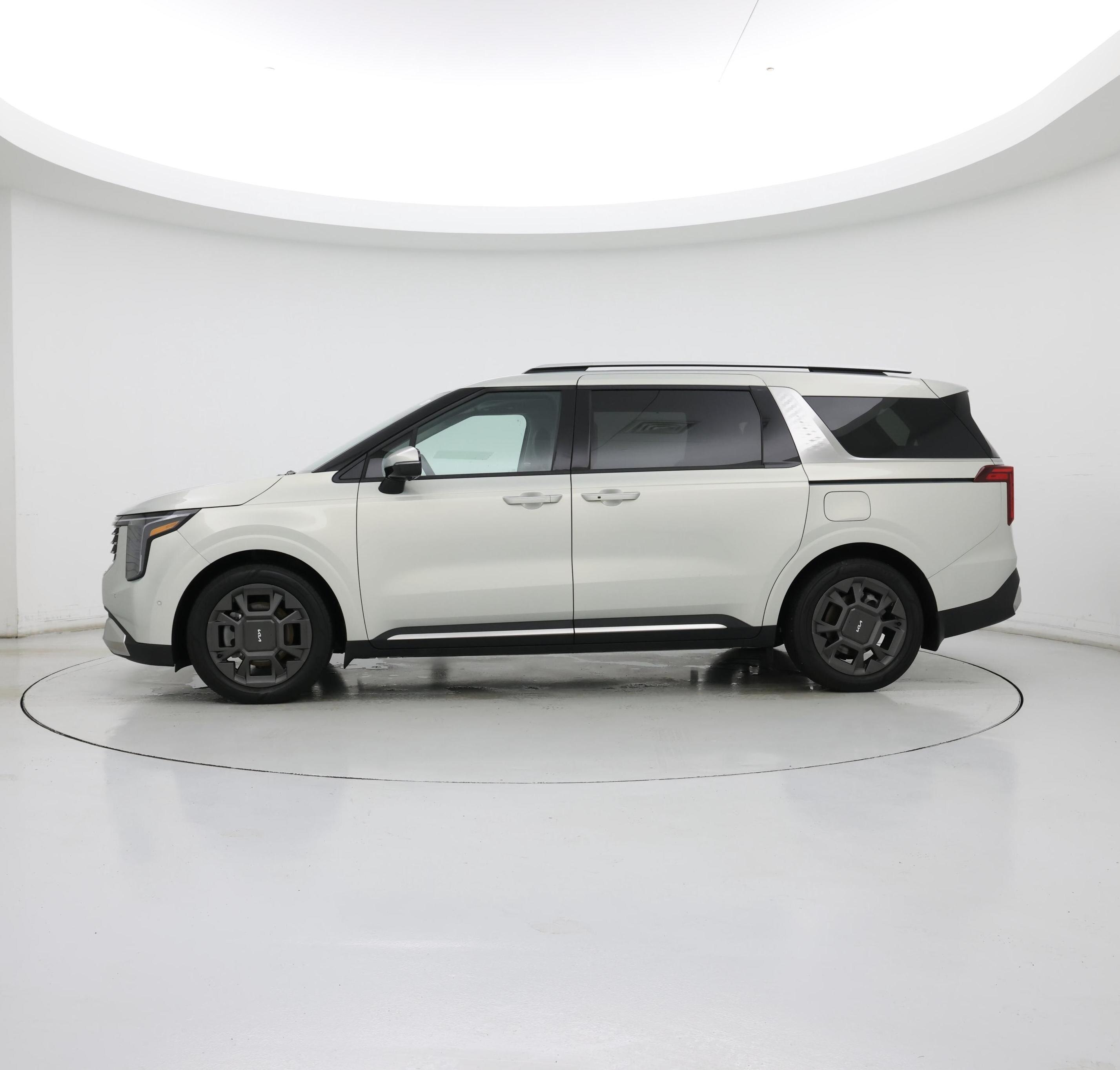 Thumbnail: 2025 Kia Carnival - 3