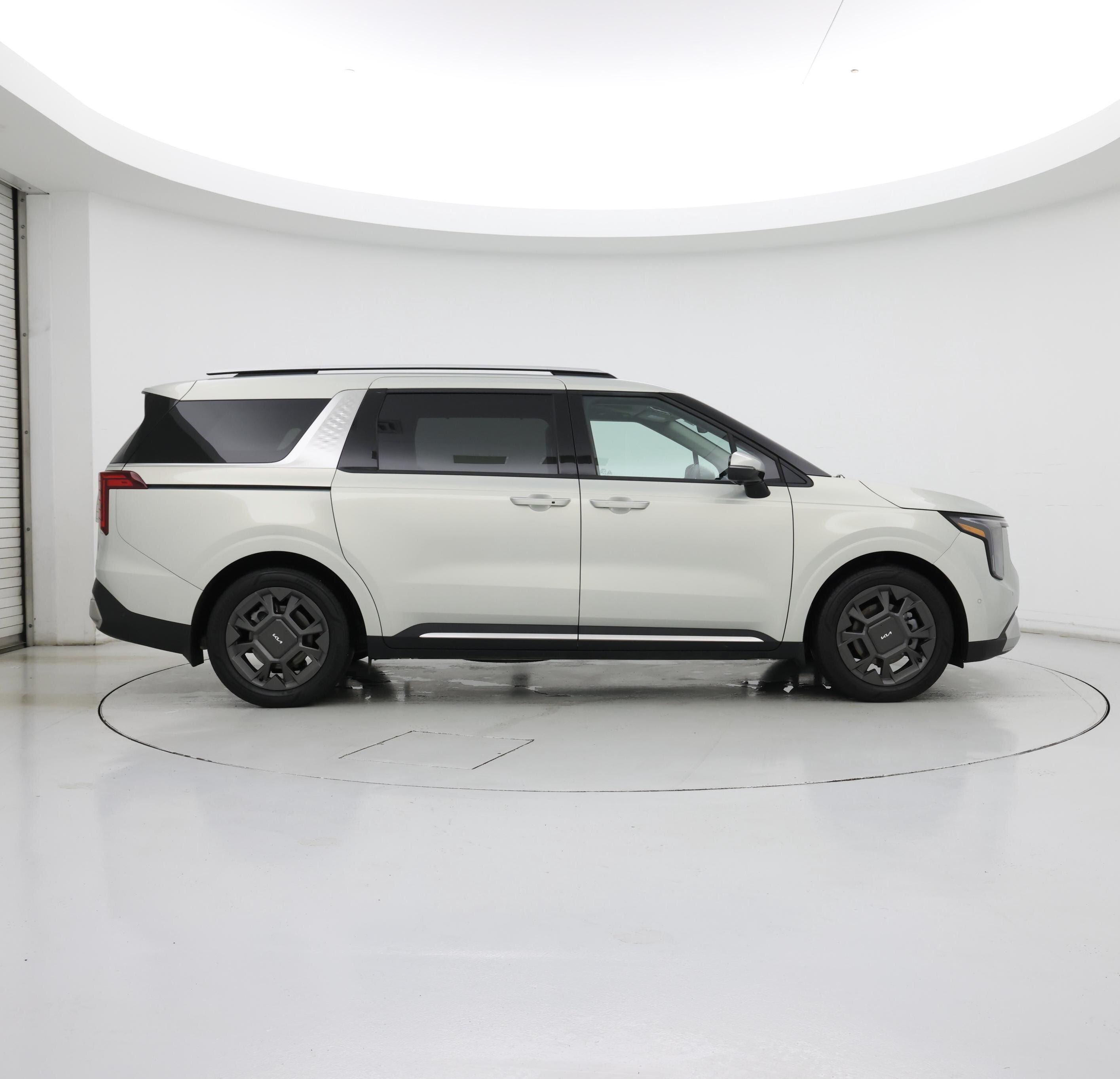 Thumbnail: 2025 Kia Carnival - 7