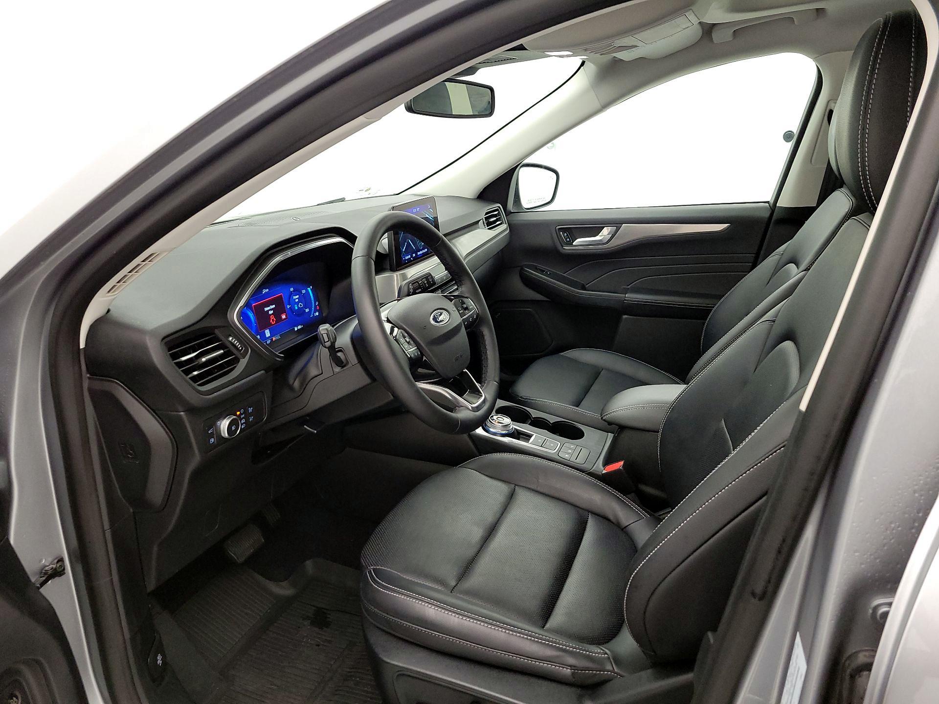 Thumbnail: 2021 Ford Escape - 11