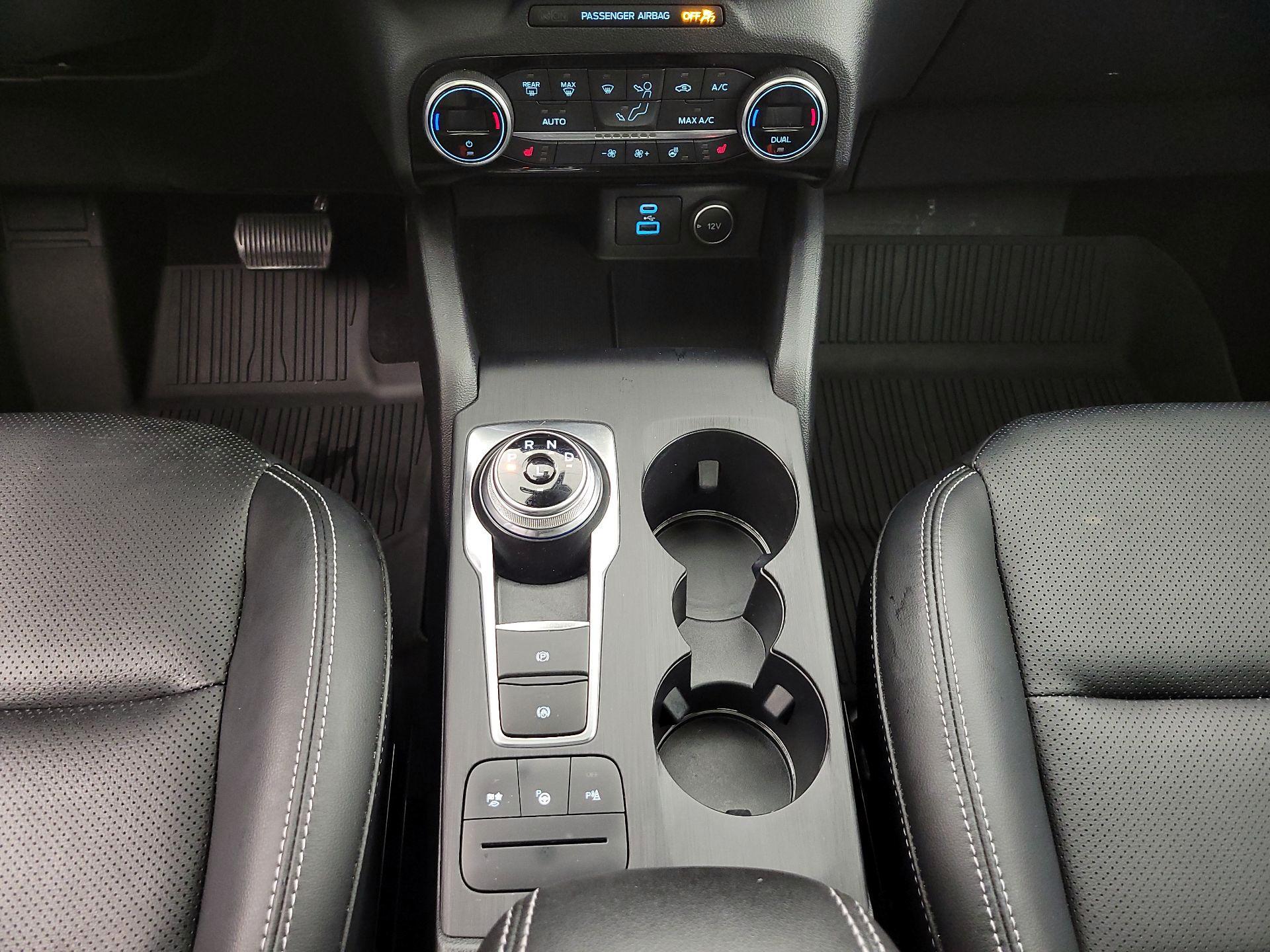 Thumbnail: 2021 Ford Escape - 18