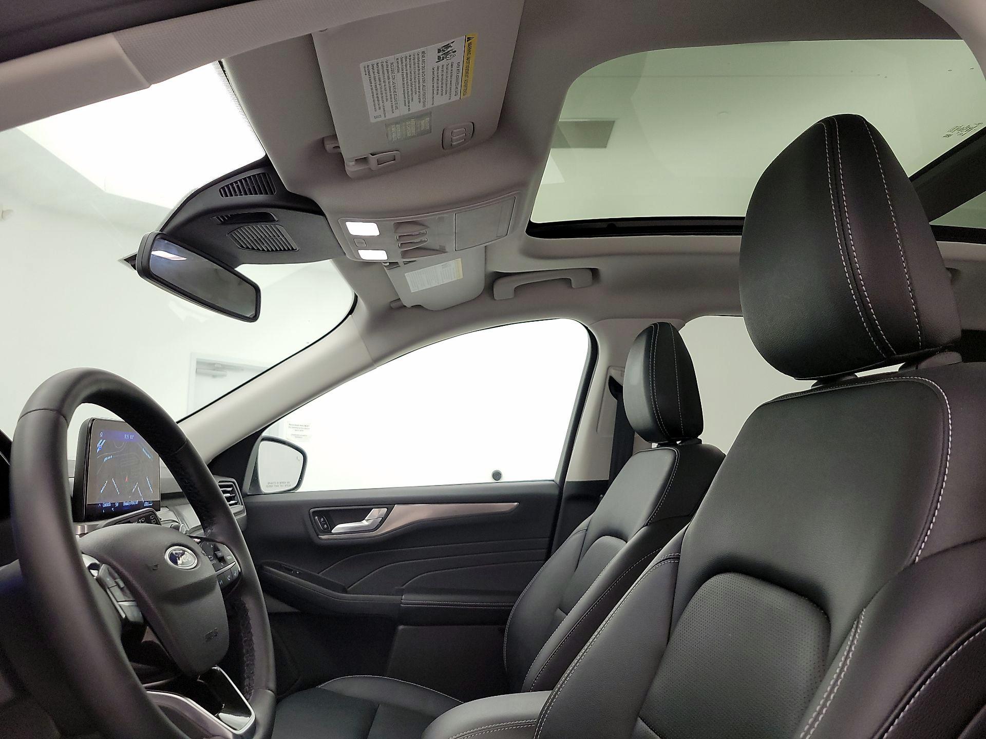 Thumbnail: 2021 Ford Escape - 20