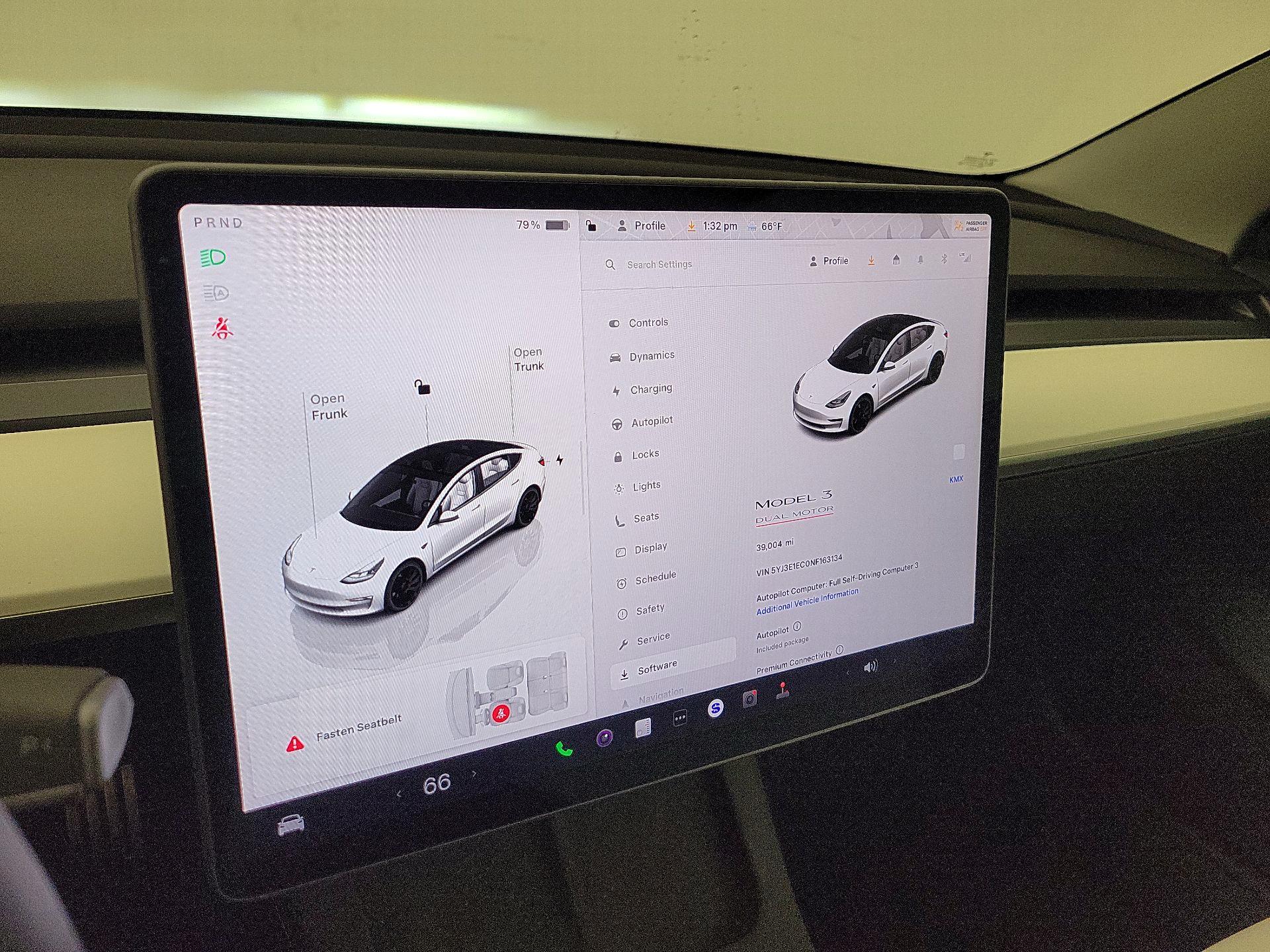 Thumbnail: 2022 Tesla Model 3 - 13