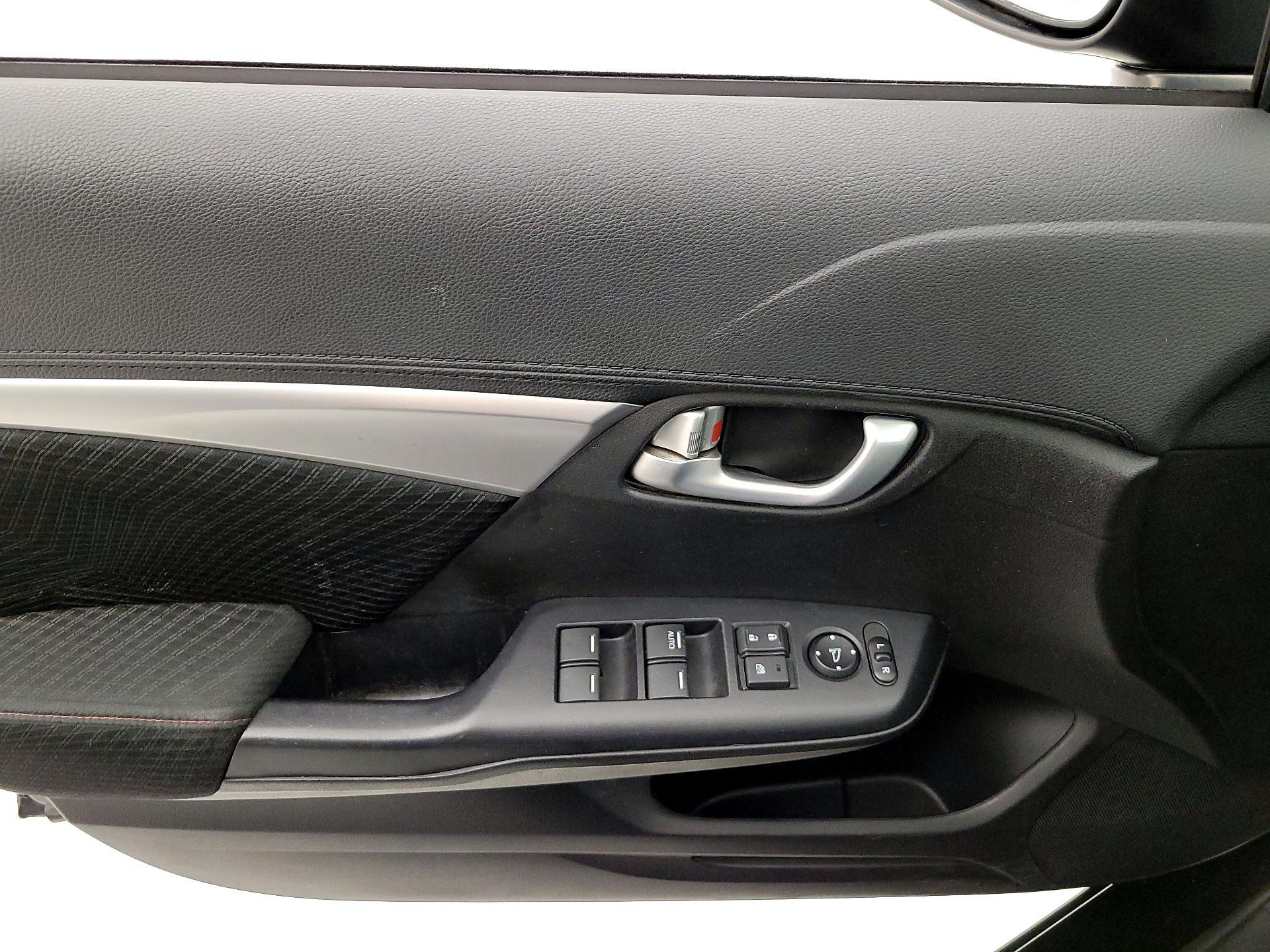 Thumbnail: 2013 Honda Civic - 12
