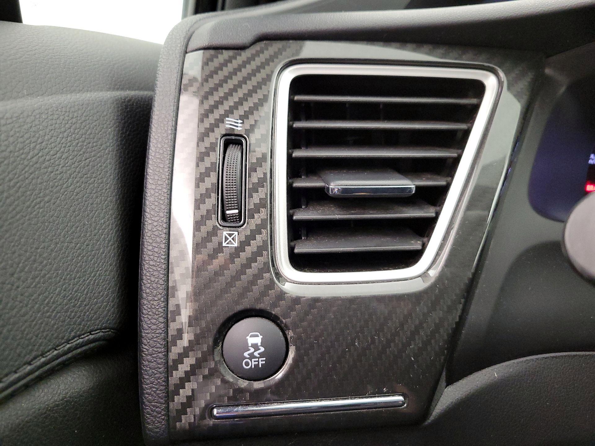 Thumbnail: 2013 Honda Civic - 13