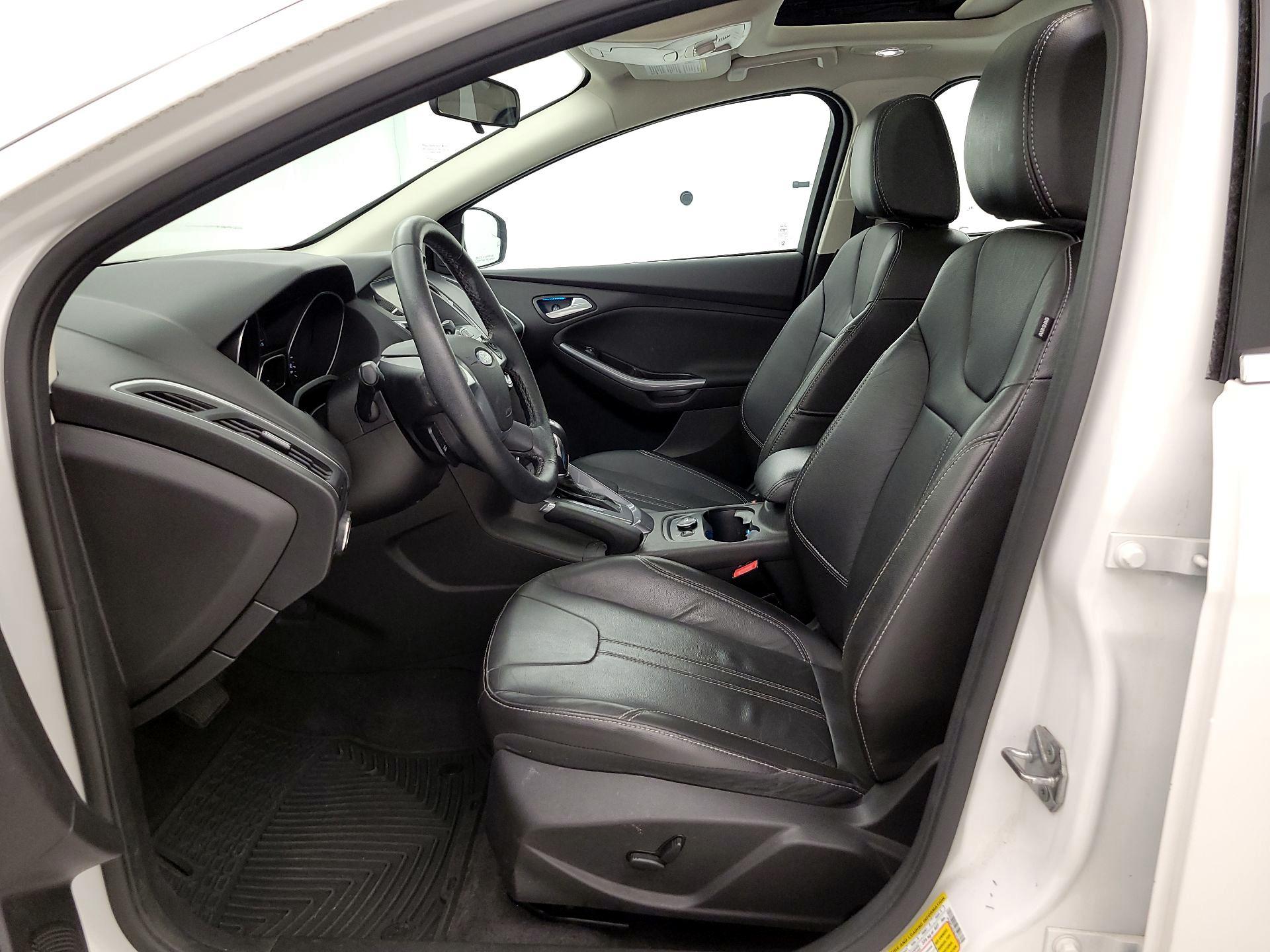 Thumbnail: 2014 Ford Focus - 11