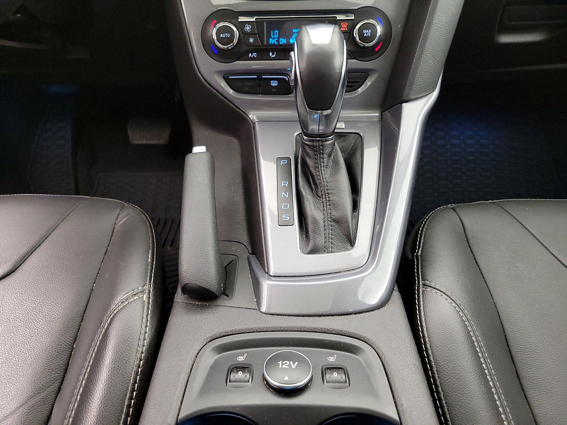 Thumbnail: 2014 Ford Focus - 18