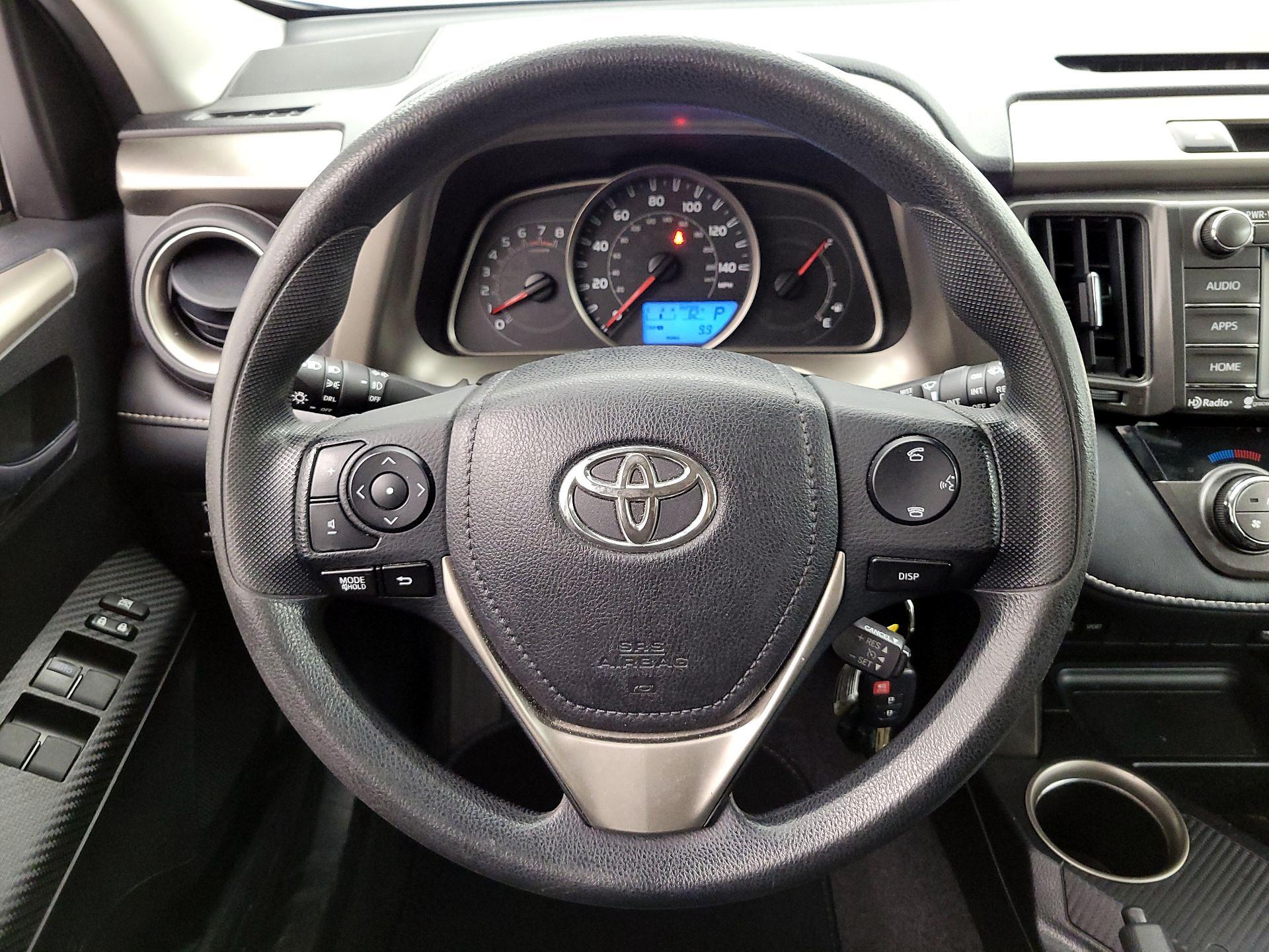 Thumbnail: 2014 Toyota RAV4 - 10