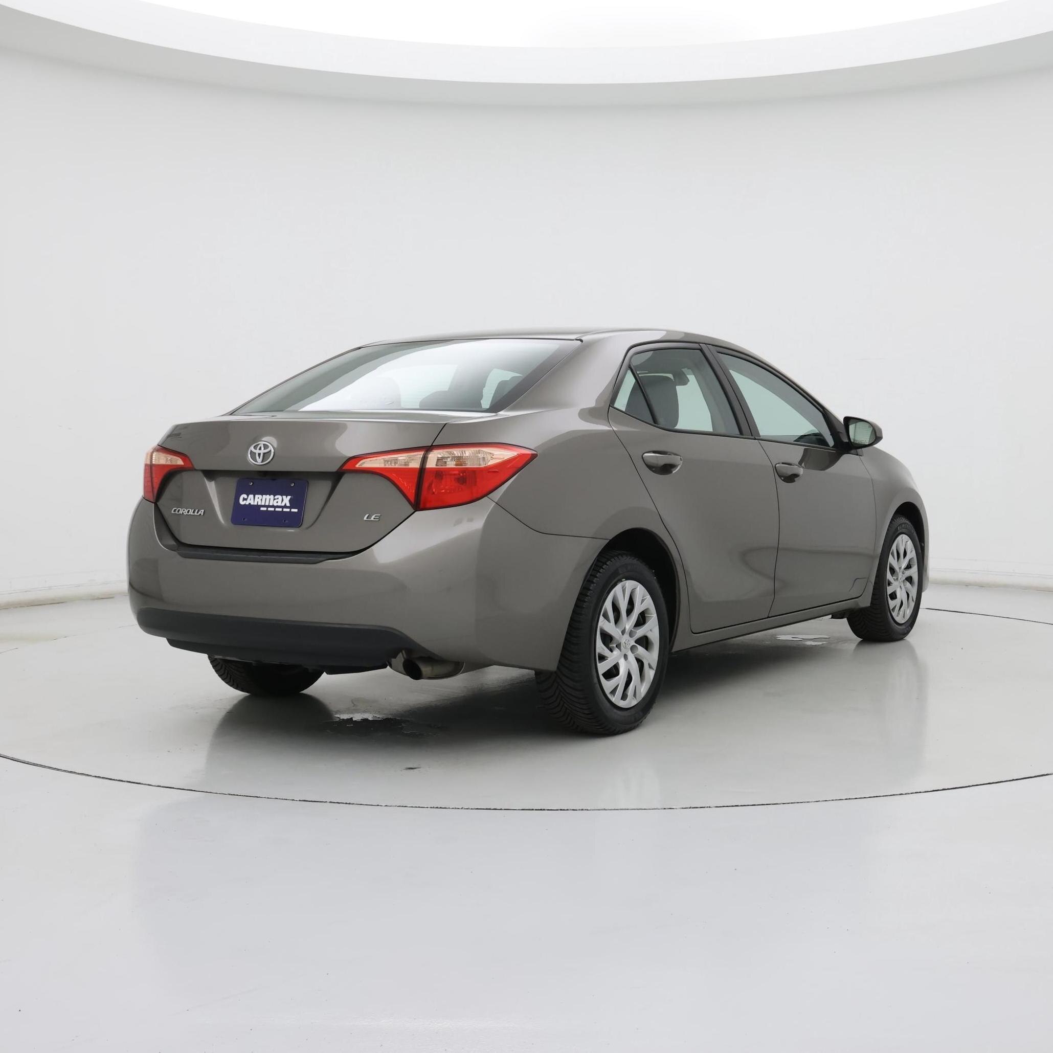 Thumbnail: 2017 Toyota Corolla - 8