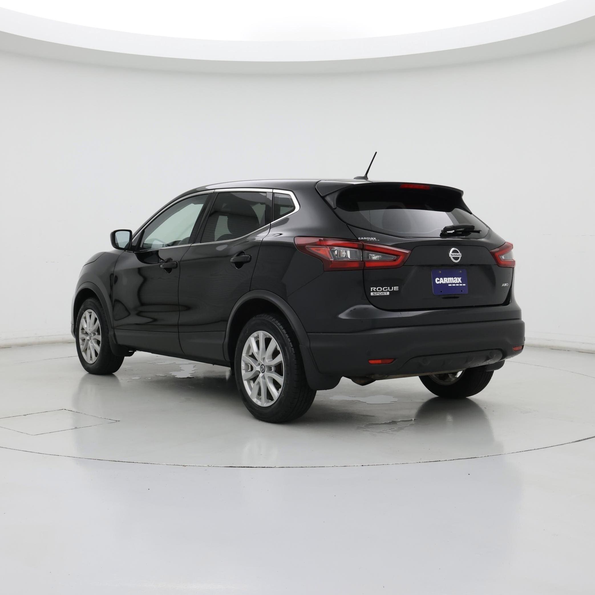 Thumbnail: 2021 Nissan Rogue Sport - 2