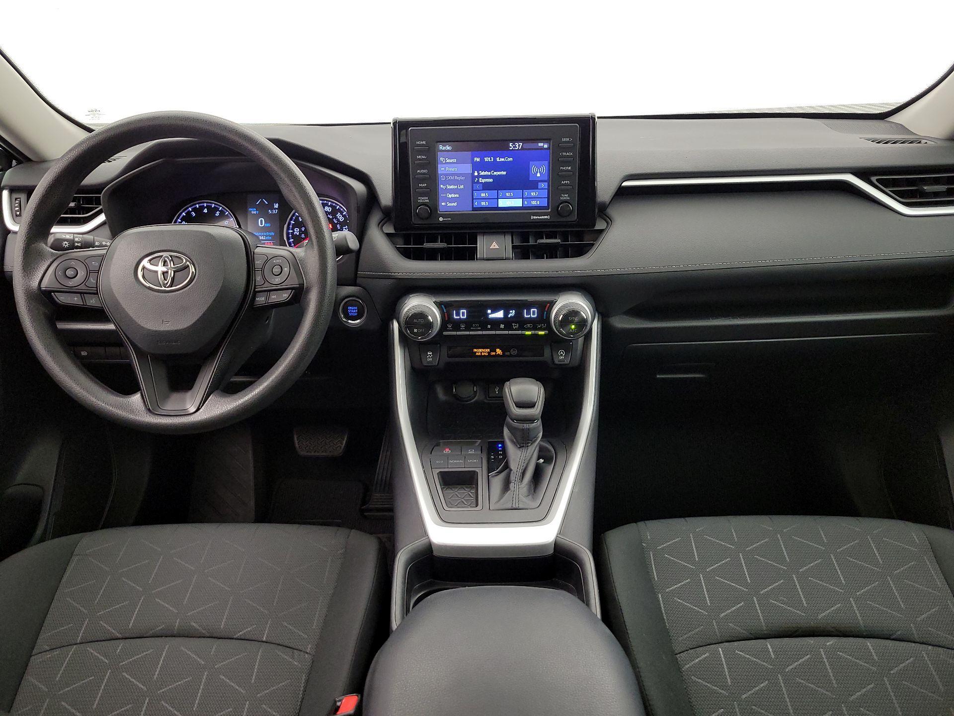 Thumbnail: 2021 Toyota RAV4 - 9
