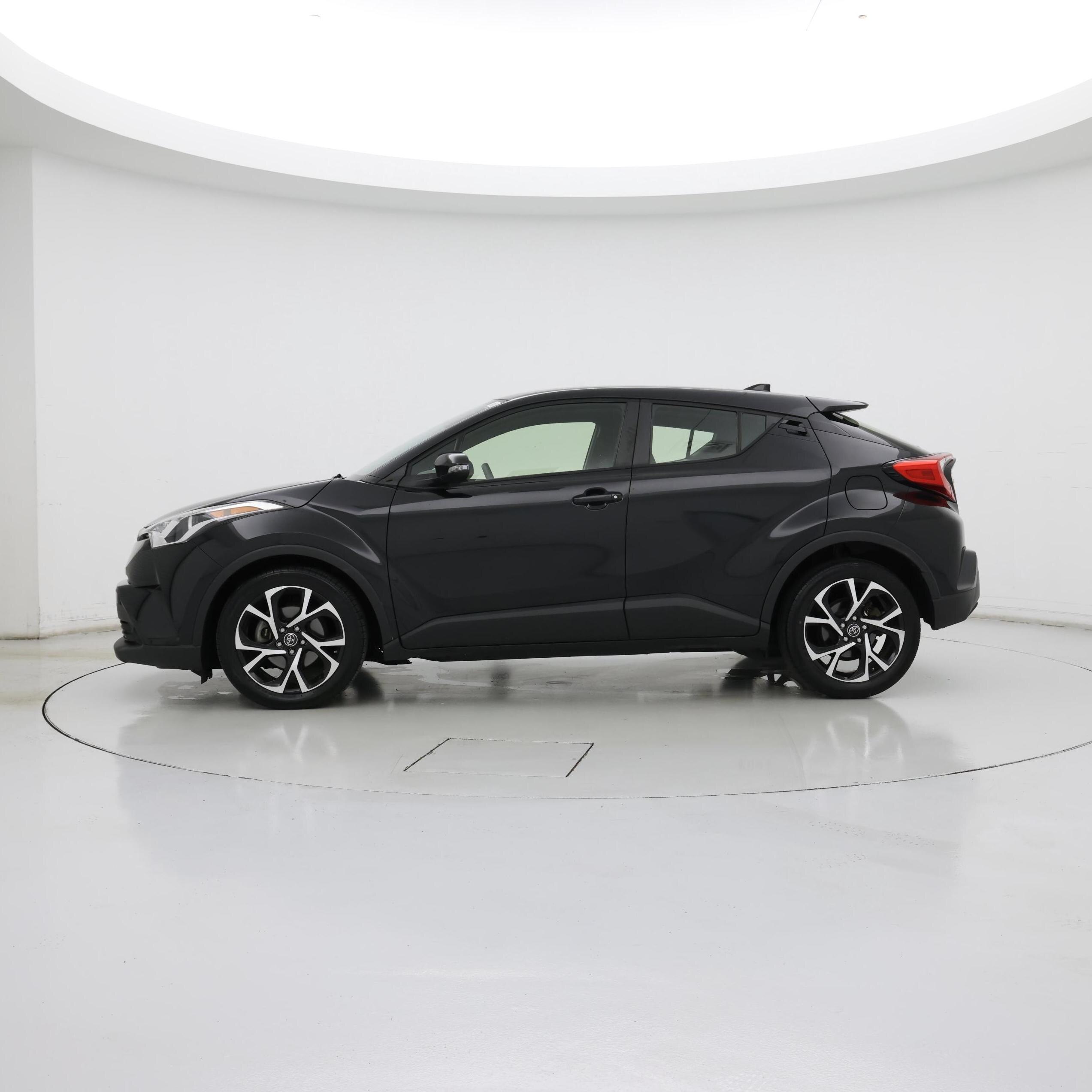 Thumbnail: 2018 Toyota C-HR - 3